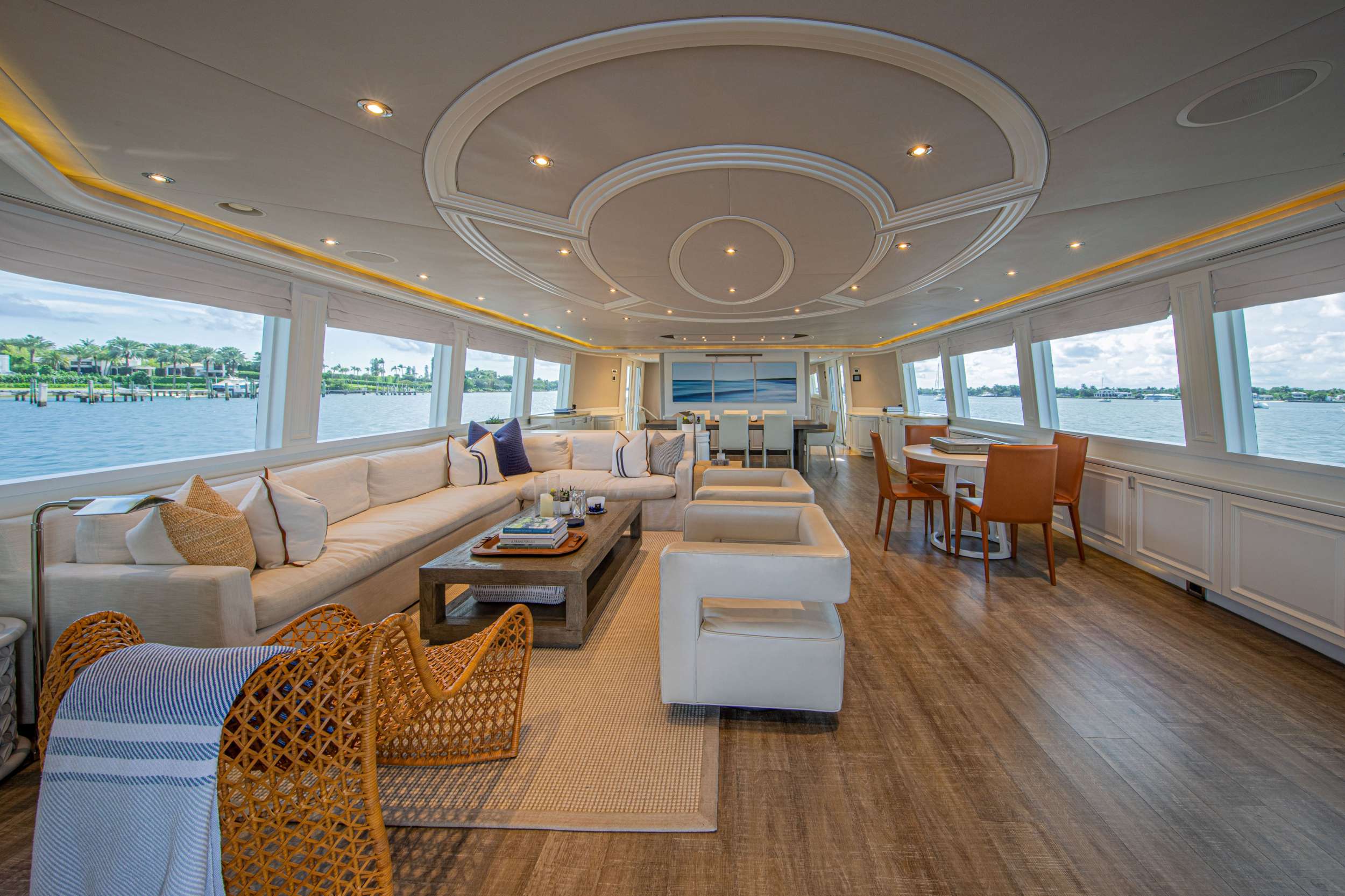 Motor Yacht 'SPIRIT', 10 PAX, 4 Crew, 112.00 Ft, 34.00 Meters, Built 2009, Westport