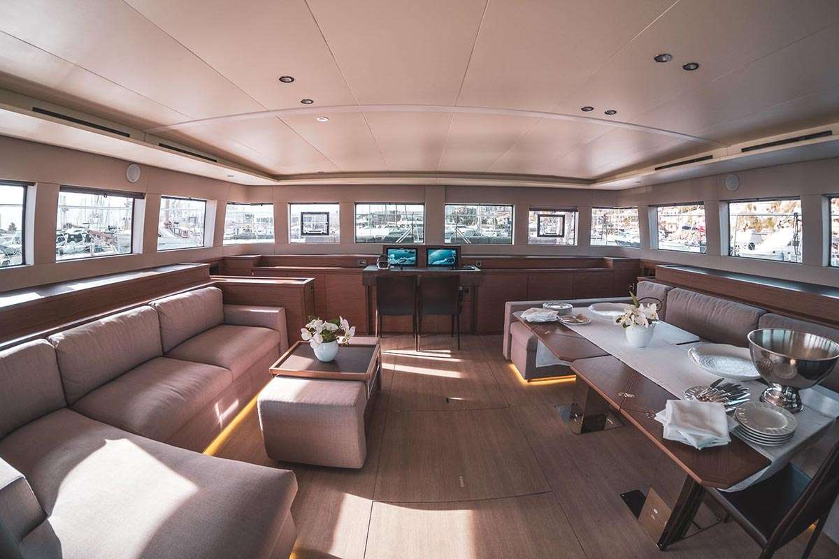 Catamaran Yacht 'DRAGÒ', 8 PAX, 63.00 Ft, 19.00 Meters, Built 2020, Lagoon