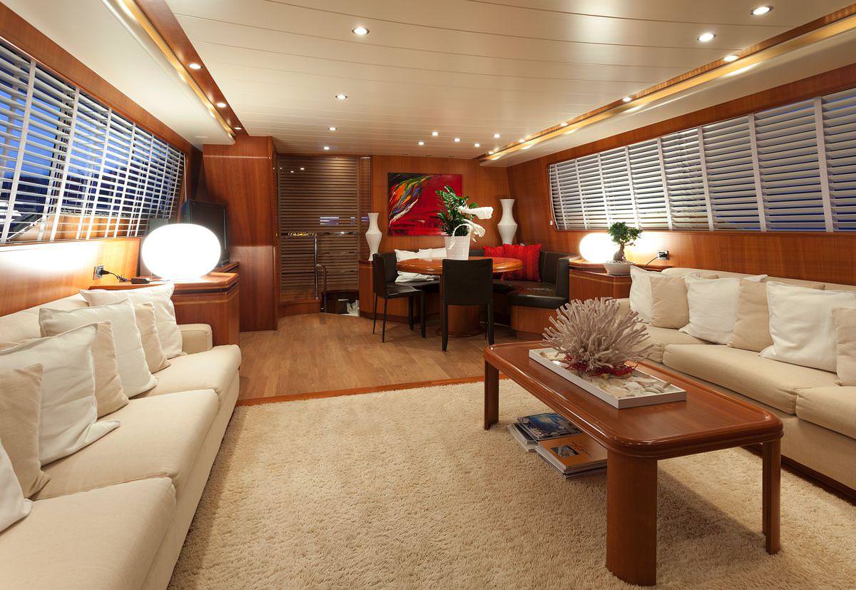 Motor Yacht 'WHITEHAVEN', 8 PAX, 4 Crew, 82.00 Ft, 25.00 Meters, Built 2001, Canados, Refit Year 2012/2015/2017