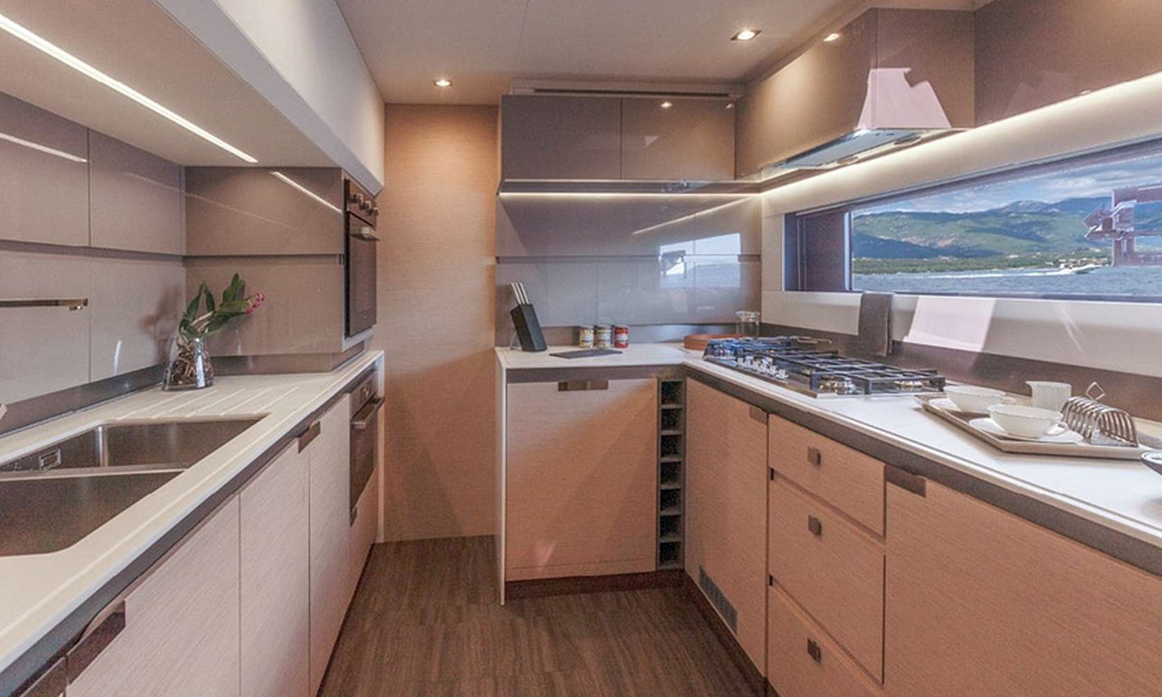 Catamaran Yacht 'LISA OF THE SEAS', 10 PAX, 3 Crew, 67.00 Ft, 20.00 Meters, Built 2020, Fountaine Pajot