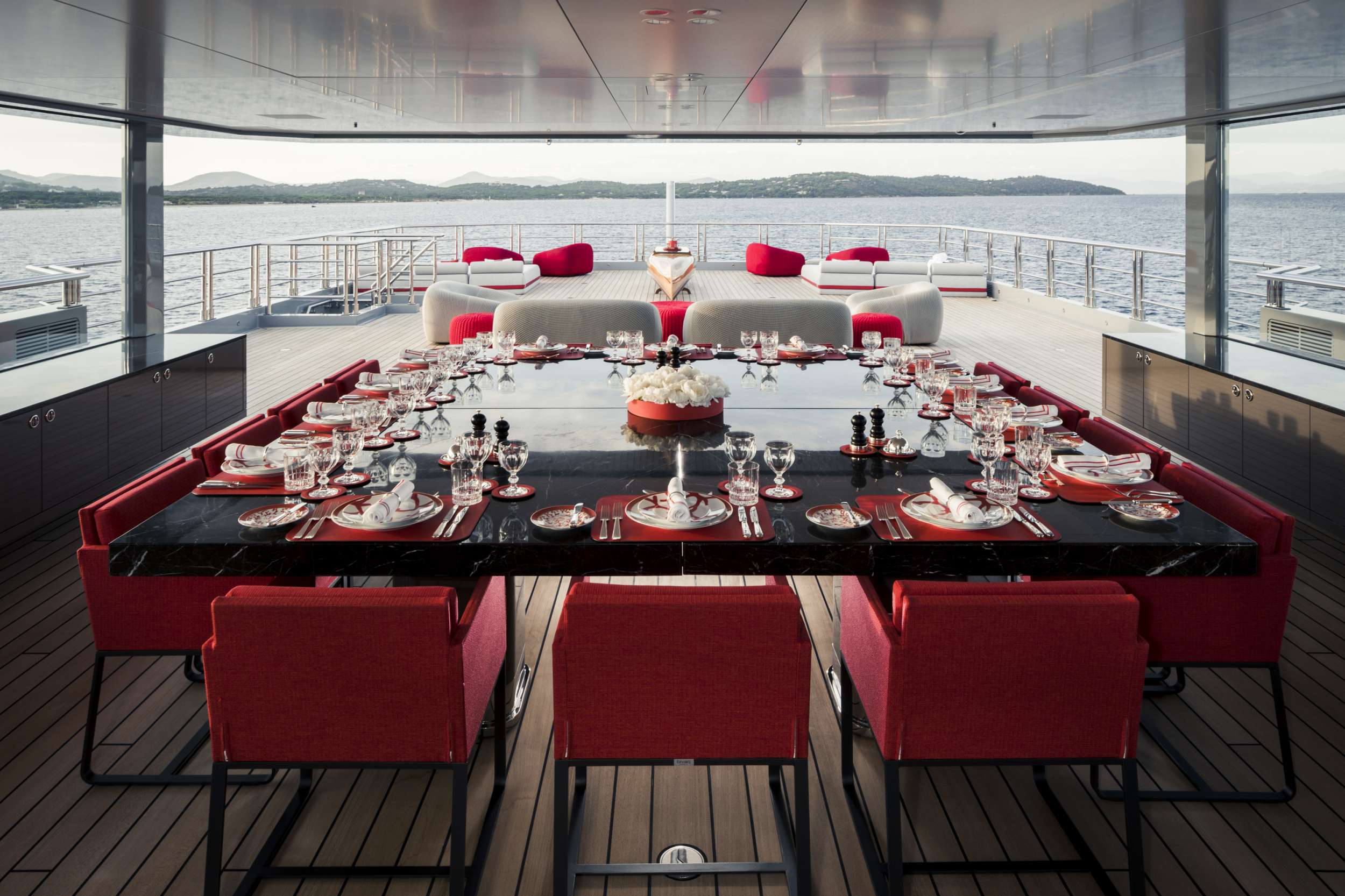 Motor Yacht 'BOLD', 12 PAX, 20 Crew, 279.00 Ft, 85.00 Meters, Built 2019, Silent Yachts