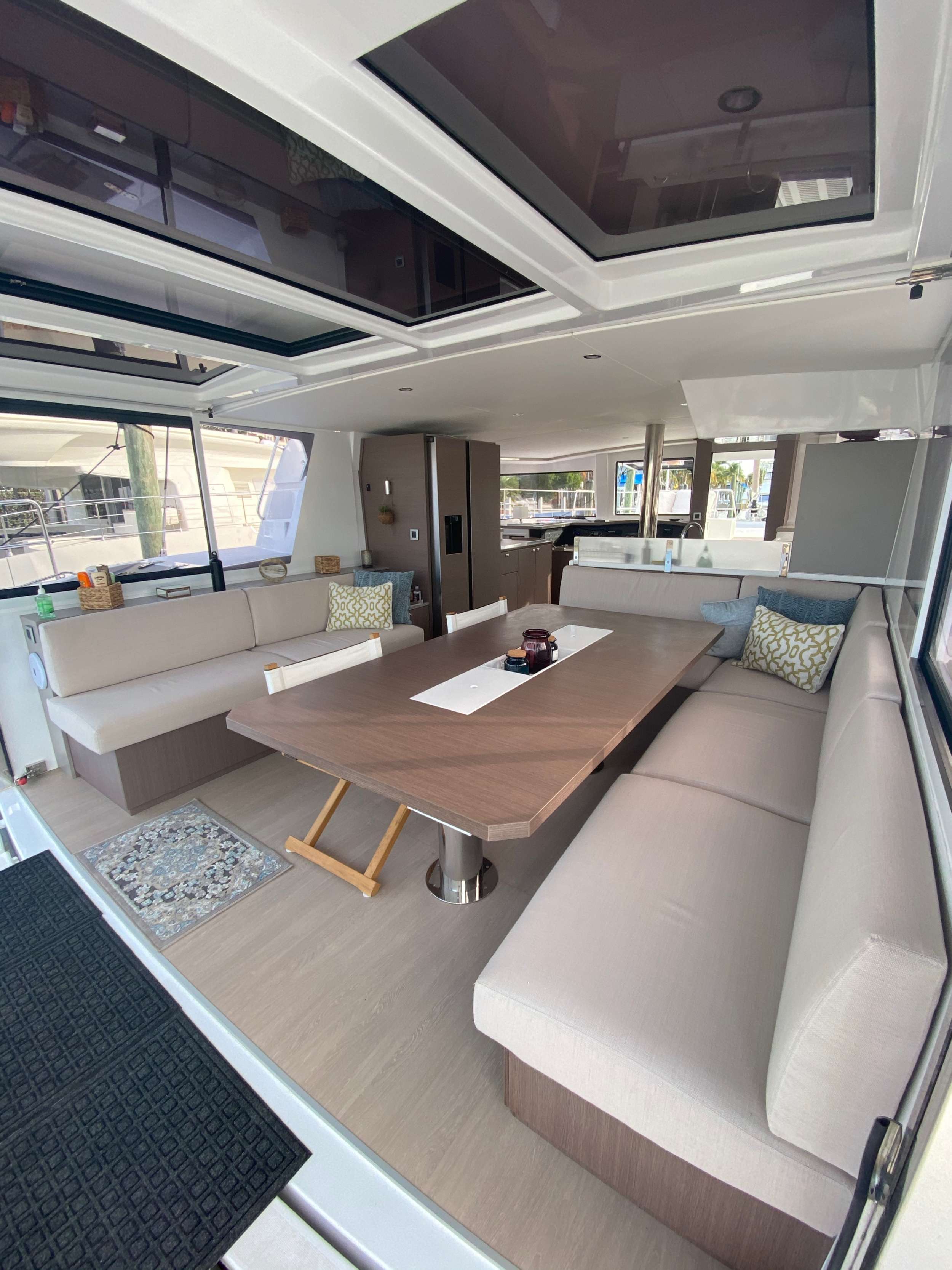 Catamaran Yacht 'OKEANA', 8 PAX, 2 Crew, 49.00 Ft, 14.00 Meters, Built 2020, Bali Catamarans