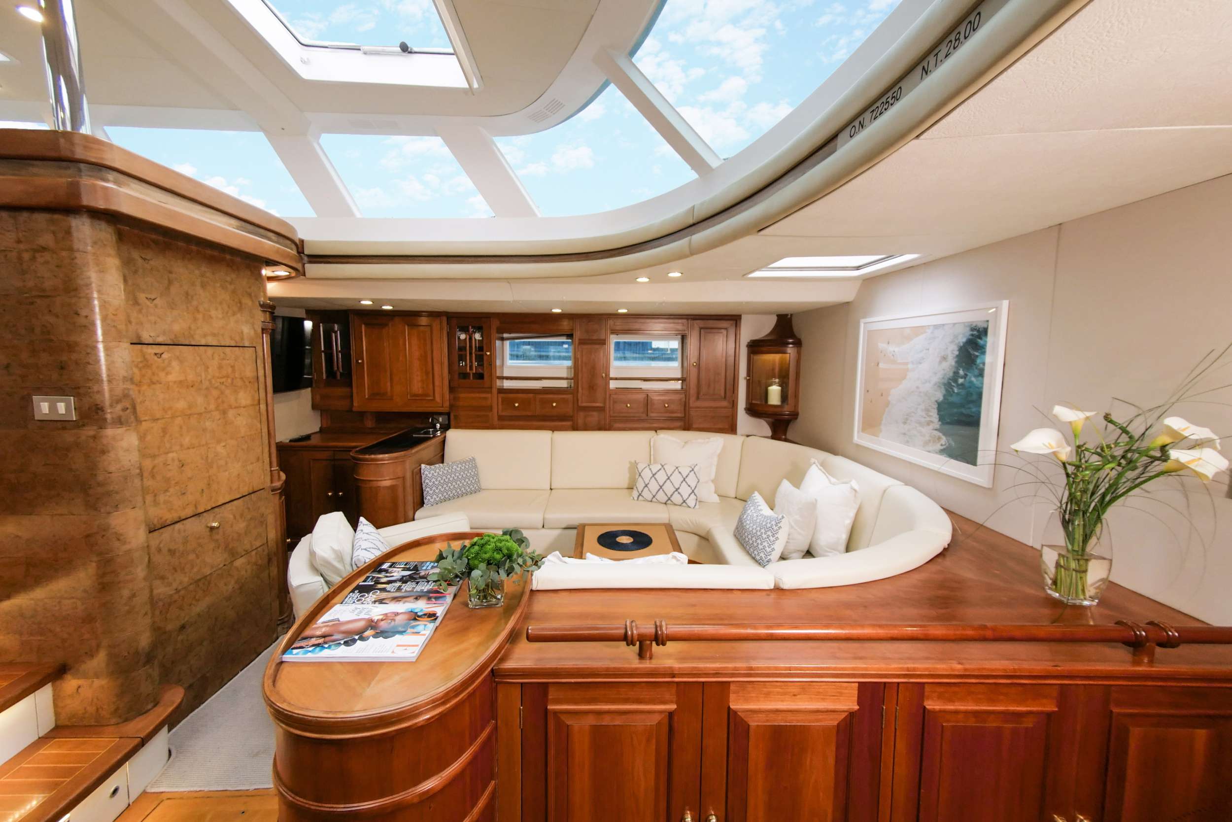 Sailing Yacht 'ELTON', 8 PAX, 3 Crew, 103.00 Ft, 31.00 Meters, Built 1992, Trident, Refit Year 2021