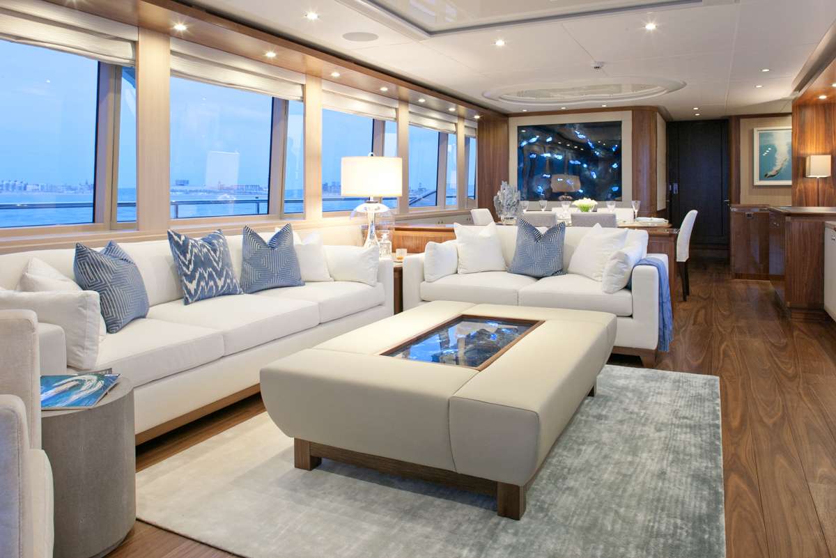 Motor Yacht 'FIREFLY', 8 PAX, 4 Crew, 93.00 Ft, 28.00 Meters, Built 2015, Mulder