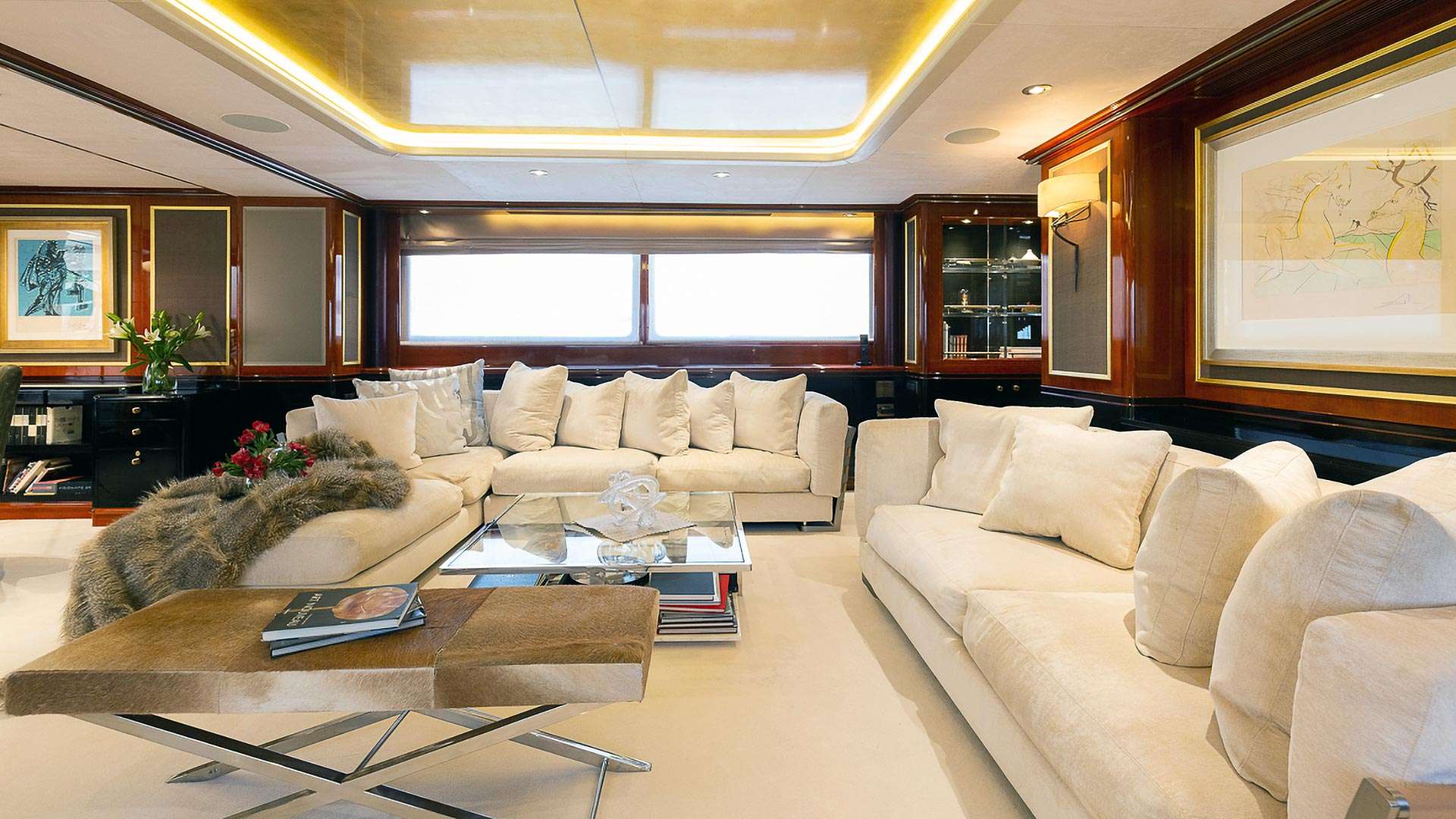 Motor Yacht 'IL SOLE', 12 PAX, 11 Crew, 147.00 Ft, 45.00 Meters, Built 1994, Benetti, Refit Year 2019
