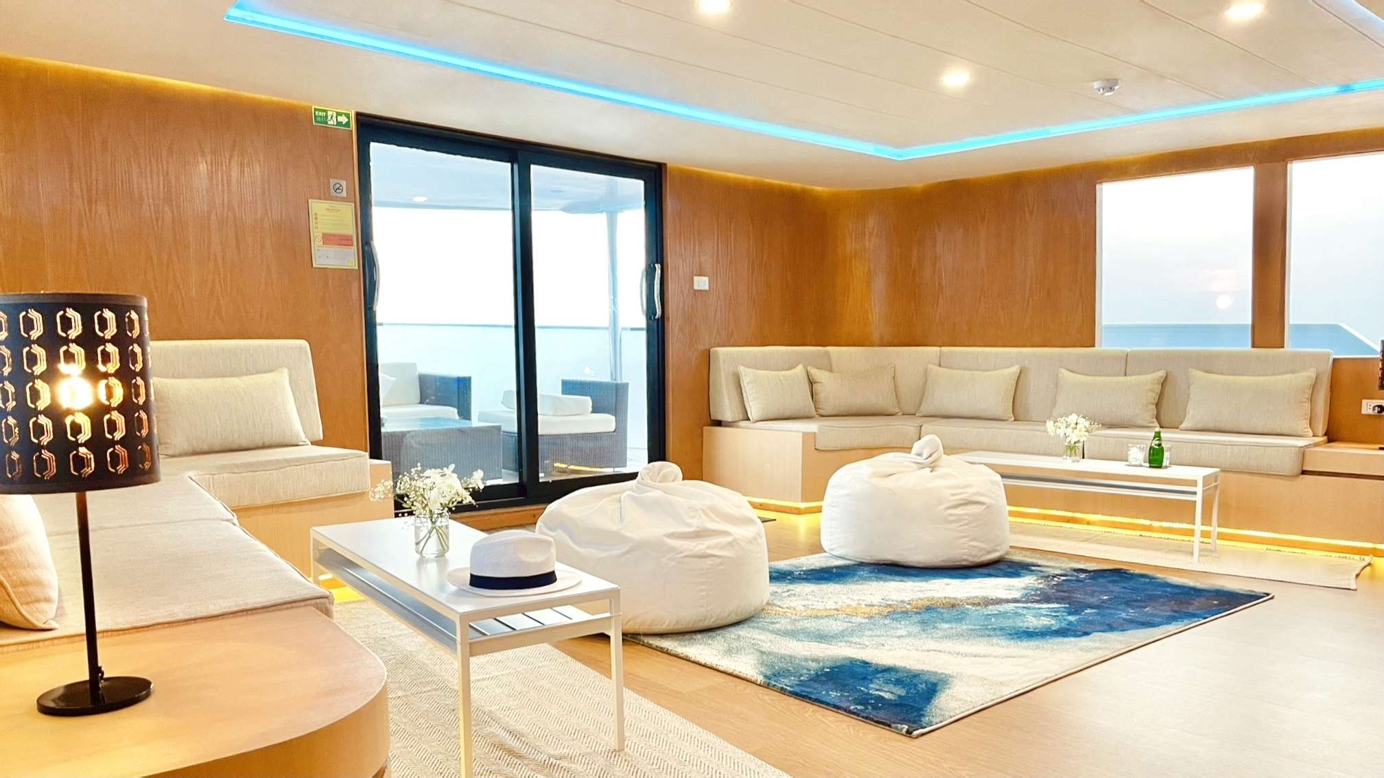 Motor Yacht 'SAFIRA' Saloon, 20 PAX, 10 Crew, 142.00 Ft, 43.00 Meters, Built 2017, .