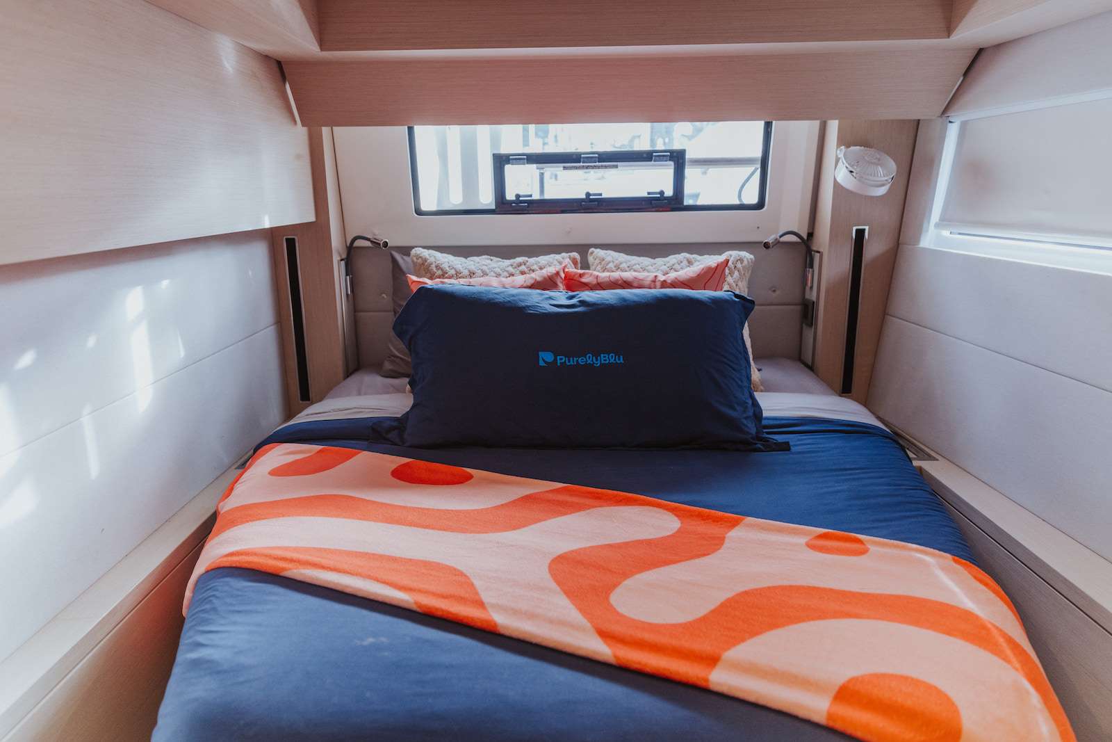 Catamaran Yacht 'PURELYBLU', 8 PAX, 2 Crew, 50.00 Ft, 15.00 Meters, Built 2020, Lagoon