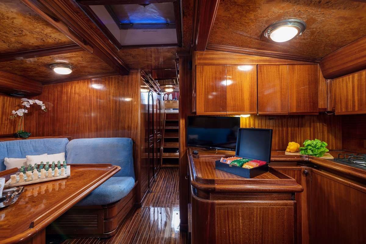 Sailing Yacht 'ROSIE PROBERT TOO', 6 PAX, 2 Crew, 59.00 Ft, 18.00 Meters, Built 1981, Refit Year 2023