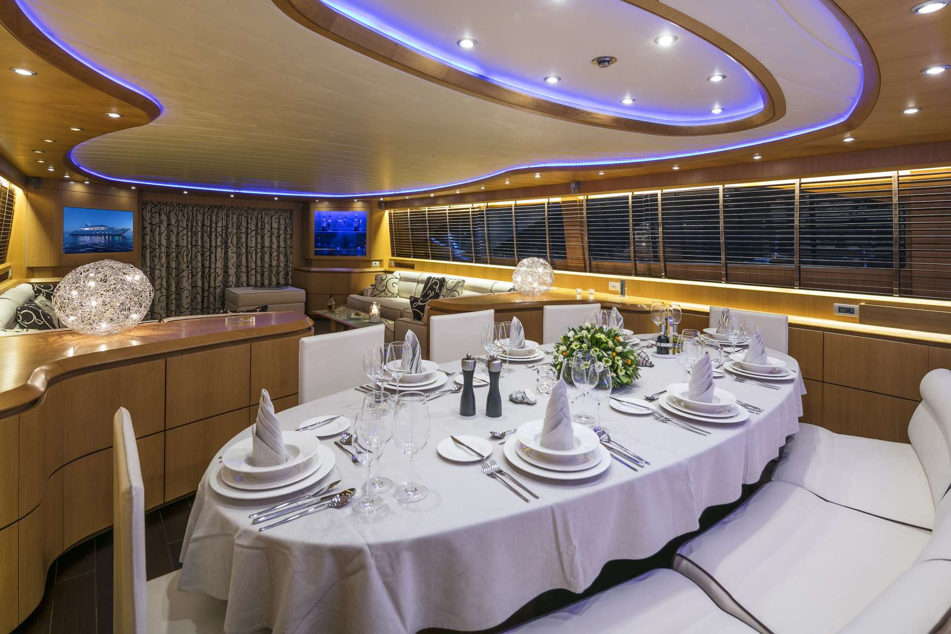 Motor Yacht 'PARIS A' Dining area, 12 PAX, 6 Crew, 115.00 Ft, 35.06 Meters, Built 2009, Majora, Refit Year 2013