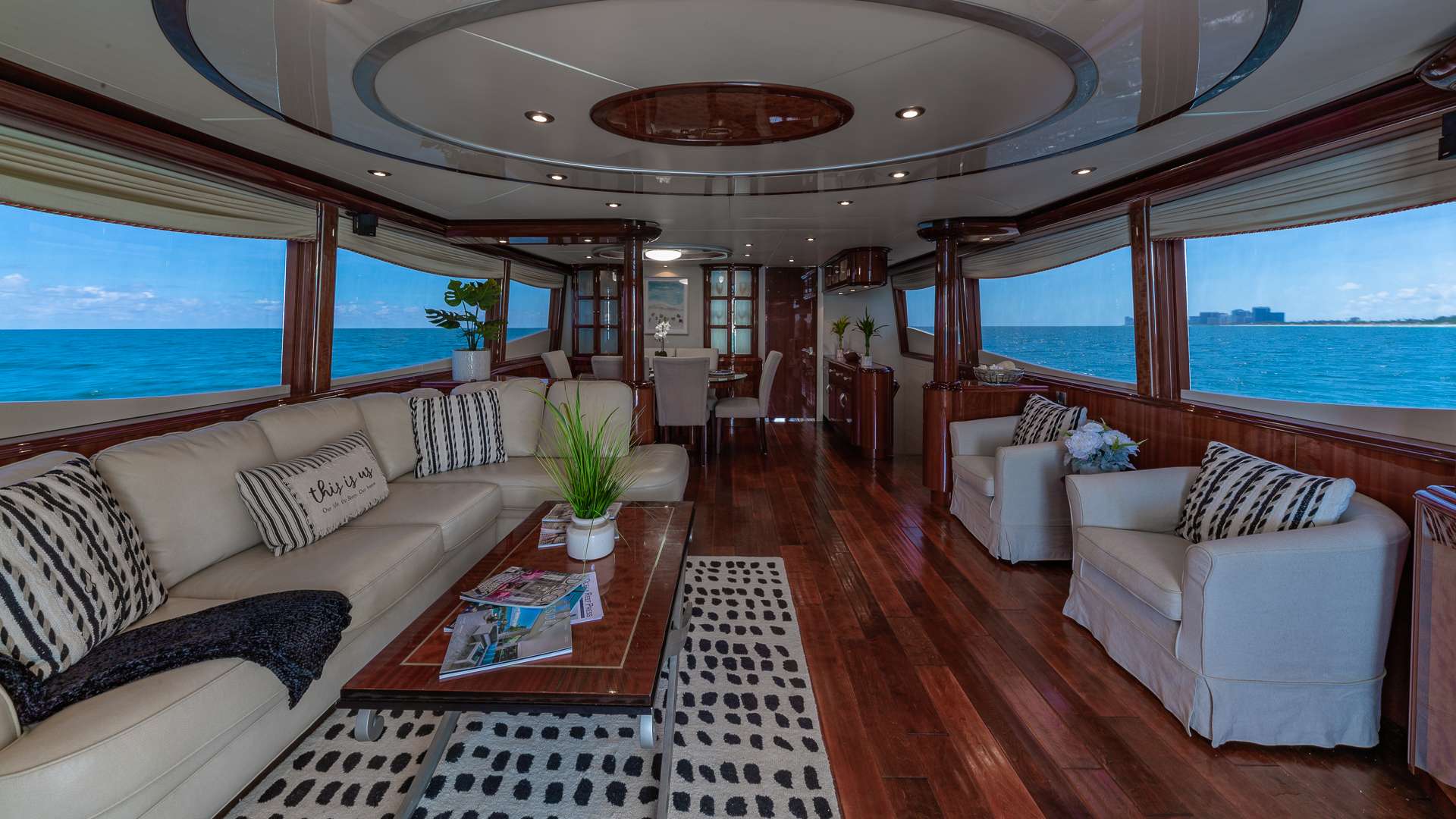 Motor Yacht 'FINALLY', 8 PAX, 2 Crew, 84.00 Ft, 25.00 Meters, Built 2004, Lazzara, Refit Year 2022