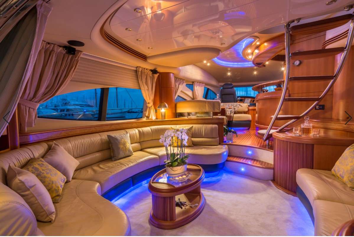 Motor Yacht 'ALMAZ', 8 PAX, 4 Crew, 67.00 Ft, 20.00 Meters, Built 2008, Azimut, Refit Year 2017