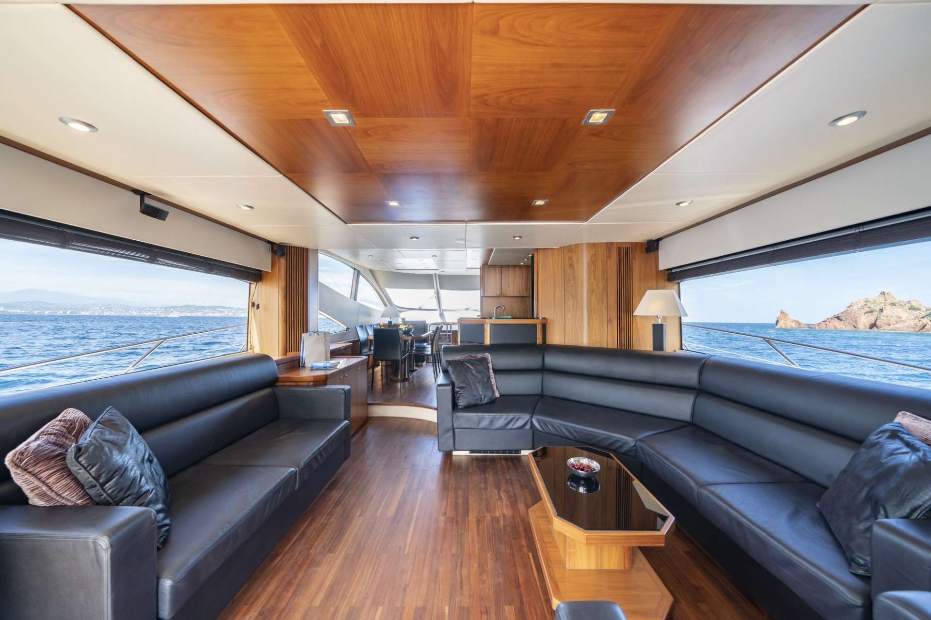 Motor Yacht 'LAZY P' Main Saloon, 8 PAX, 2 Crew, 72.00 Ft, 22.00 Meters, Built 2009, Sunseeker