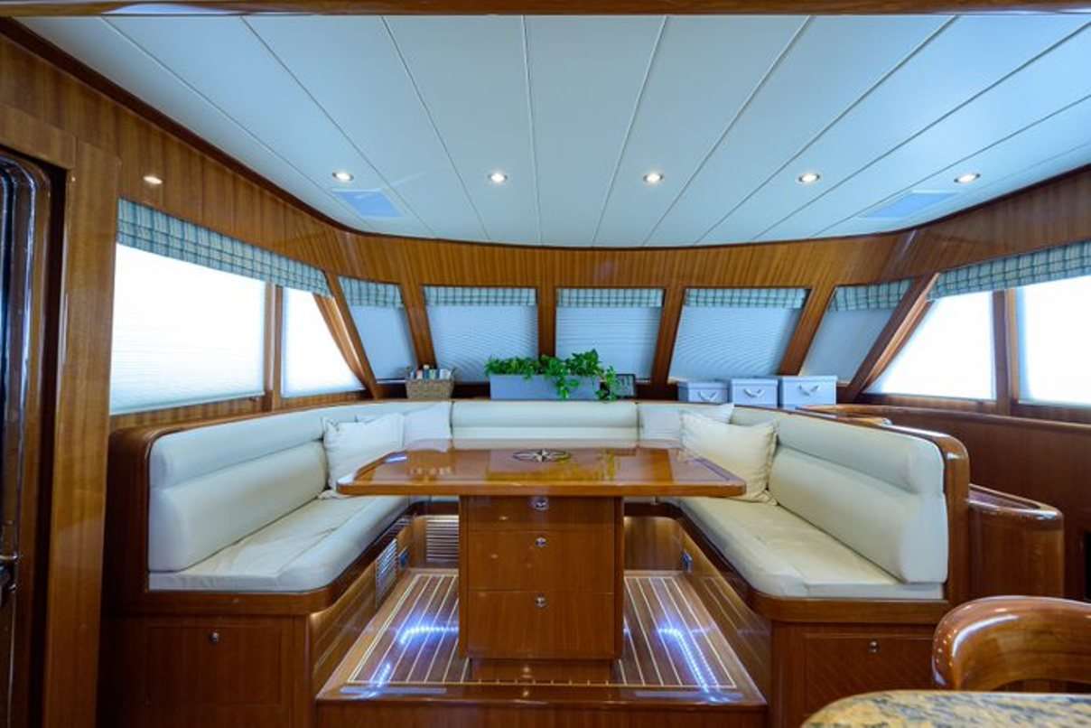 Motor Yacht 'HAVEN' Dining Salon, 6 PAX, 2 Crew, 64.00 Ft, 19.00 Meters, Built 2014, Hampton Yachts