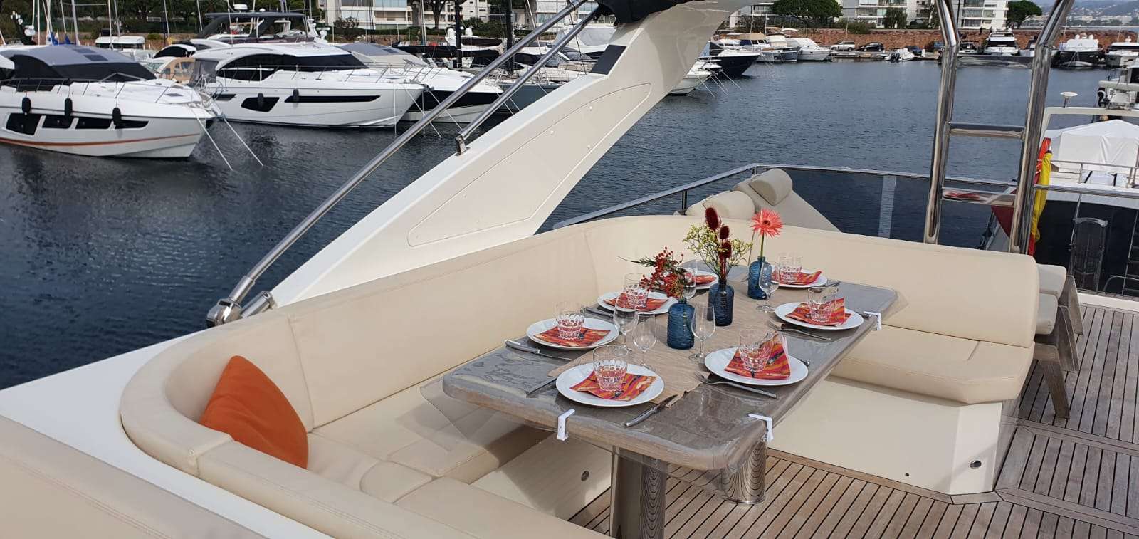 Motor Yacht 'ABSOLUTE', 6 PAX, 2 Crew, 60.00 Ft, 18.00 Meters, Built 2017, ABSOLUTE