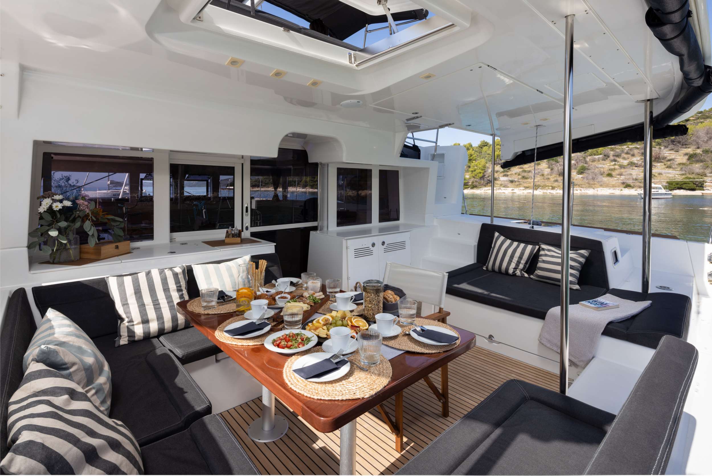 Catamaran Yacht 'FALCO', 6 PAX, 2 Crew, 45.00 Ft, 13.00 Meters, Built 2017, Lagoon, Refit Year 2023