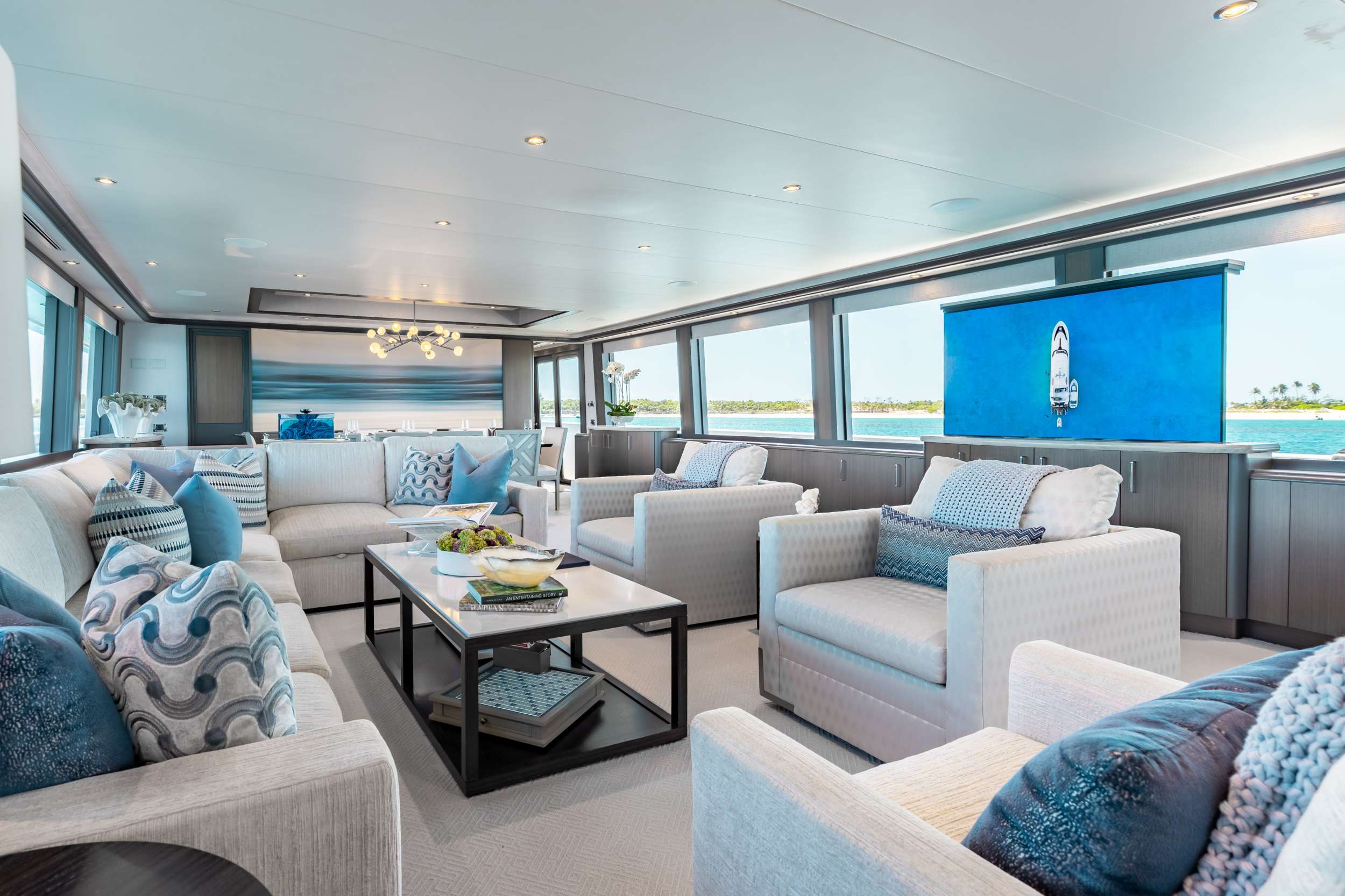 Motor Yacht 'MEMENTO VIVERE', 10 PAX, 7 Crew, 130.00 Ft, 39.00 Meters, Built 2005, Westport, Refit Year 2021