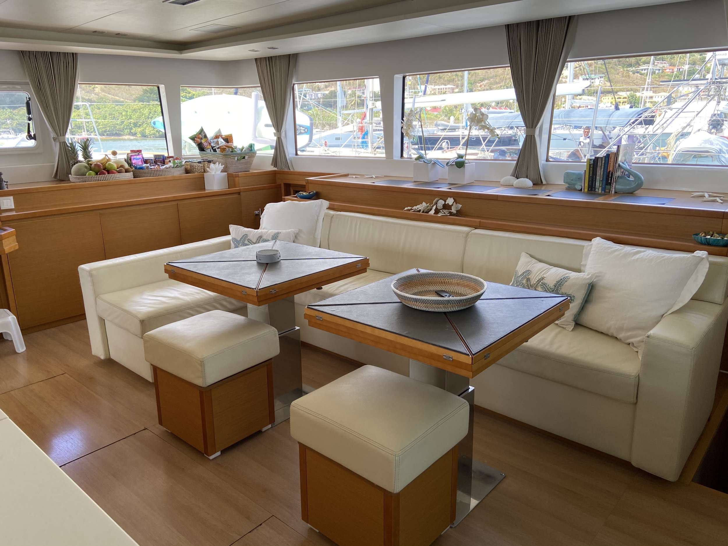 Catamaran Yacht 'SAIL AWAY' The saloon, 10 PAX, 3 Crew, 62.00 Ft, 18.00 Meters, Built 2014, Lagoon