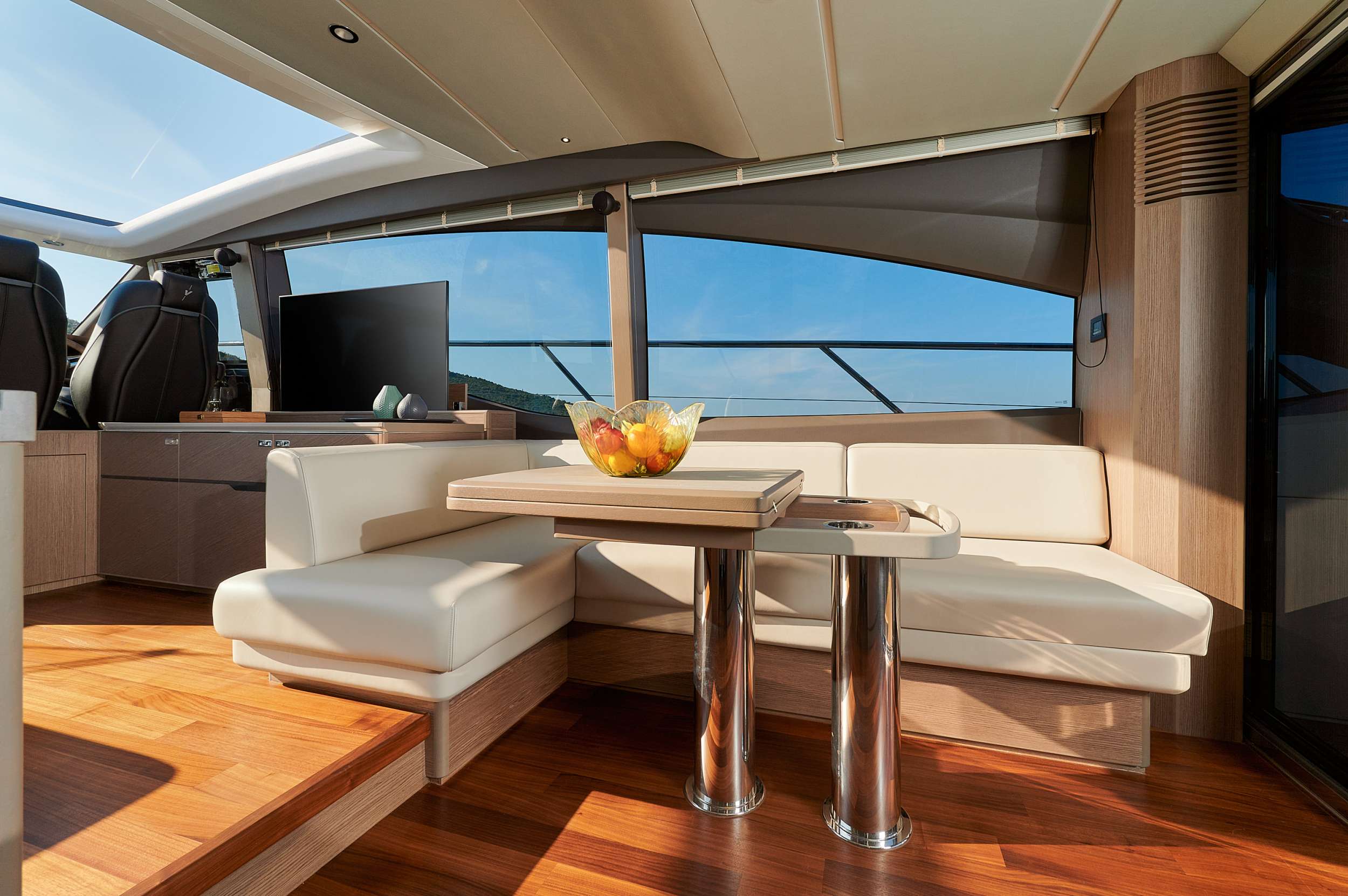 Motor Yacht 'MESOFA', 6 PAX, 2 Crew, 66.00 Ft, 20.00 Meters, Built 2022, Princess, UK