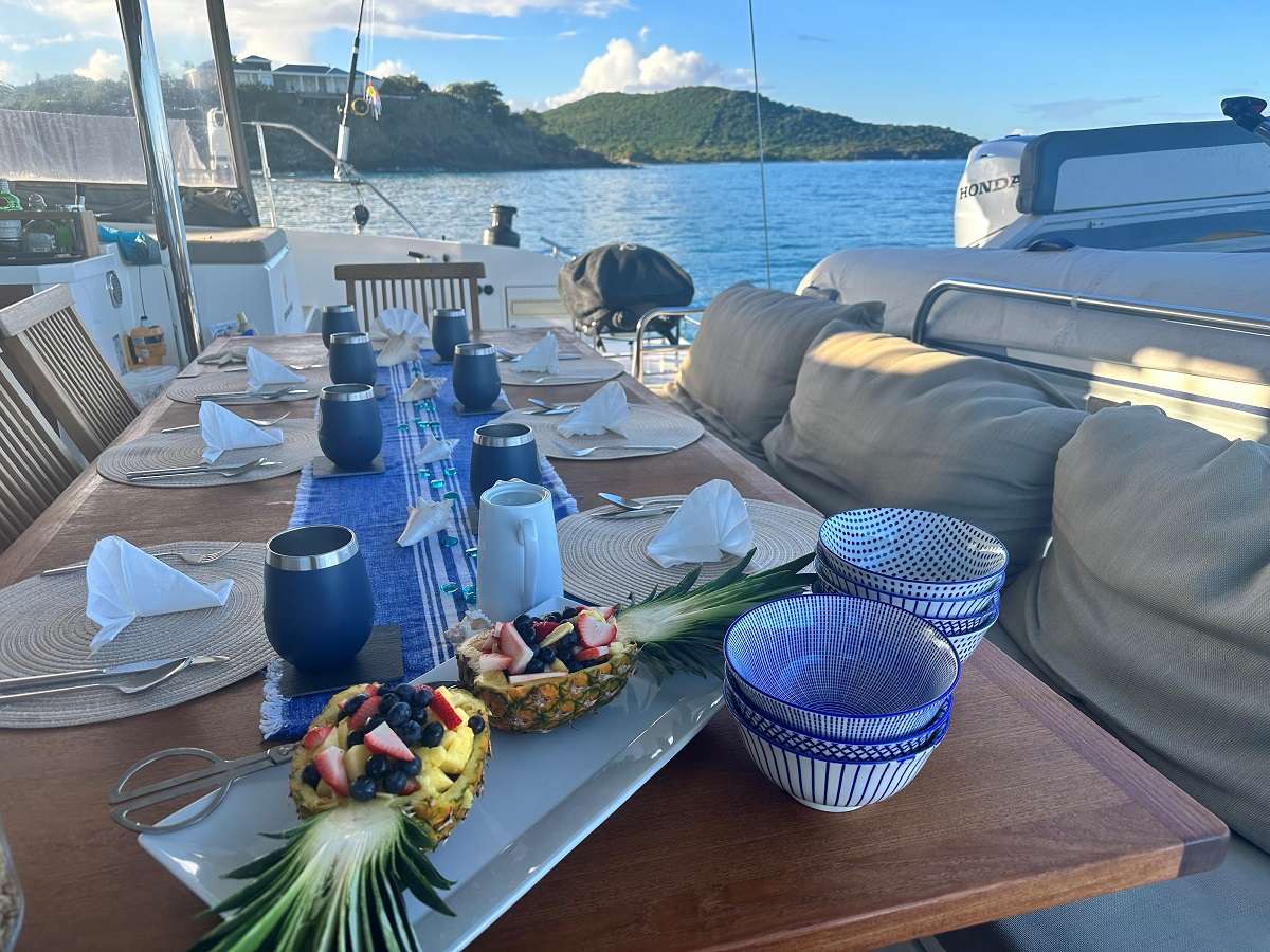 Catamaran Yacht 'OLIVIA CHARLES' Dining Alfresco, 8 PAX, 2 Crew, 58.00 Ft, 17.00 Meters, Built 2018, Fountaine Pajot