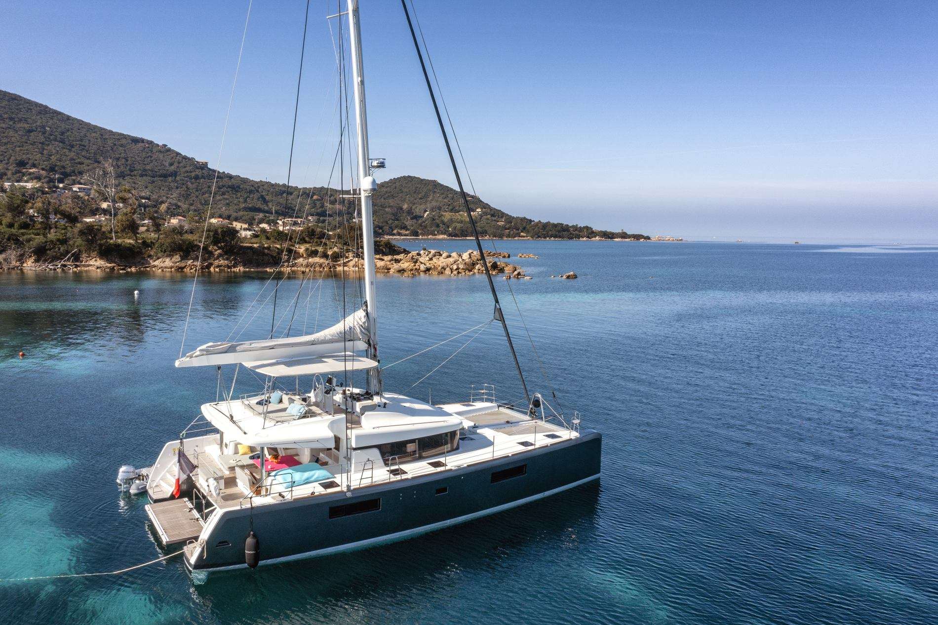 Catamaran Yacht 'VIGILANT 2' VIGILANT2 - stef-bravin, 8 PAX, 2 Crew, 52.00 Ft, 15.00 Meters, Built 2021, Lagoon