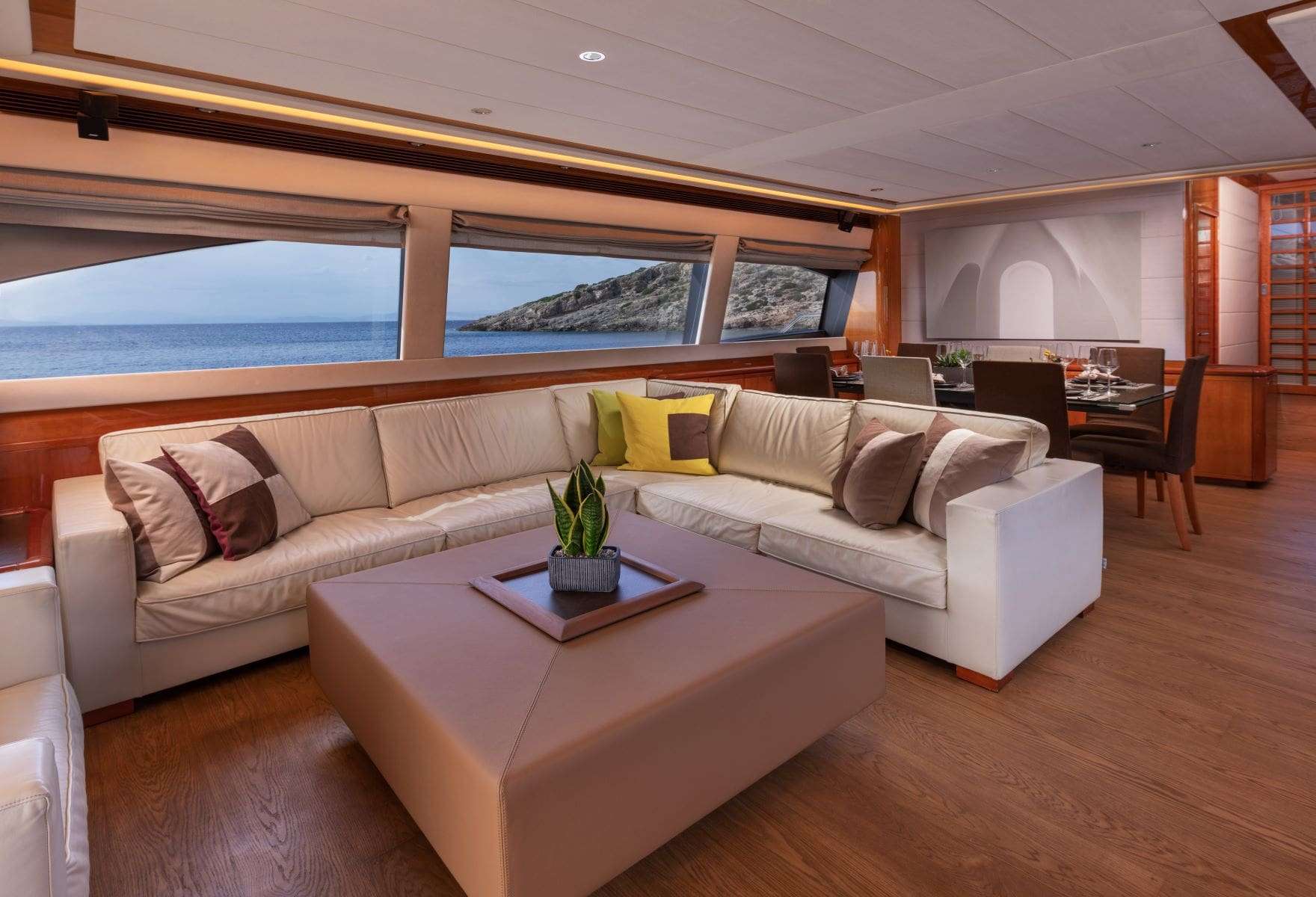 Motor Yacht 'ANNOUKA' salon, 8 PAX, 5 Crew, 82.00 Ft, 25.00 Meters, Built 2007, Ferretti, Refit Year 2021