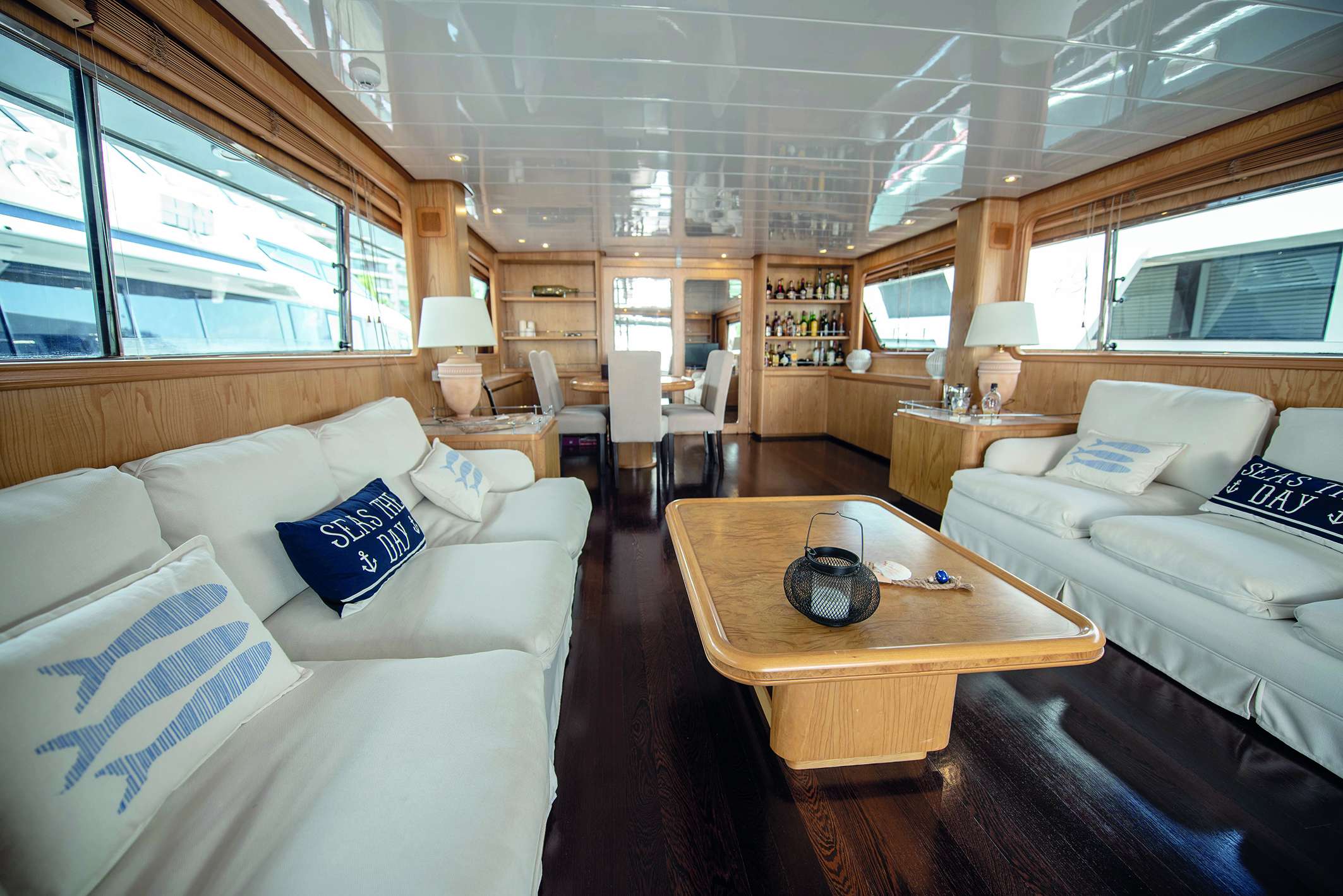 Motor Yacht 'KISS' Salon, 10 PAX, 5 Crew, 88.00 Ft, 27.00 Meters, Built 1992, Canados, Refit Year 2021