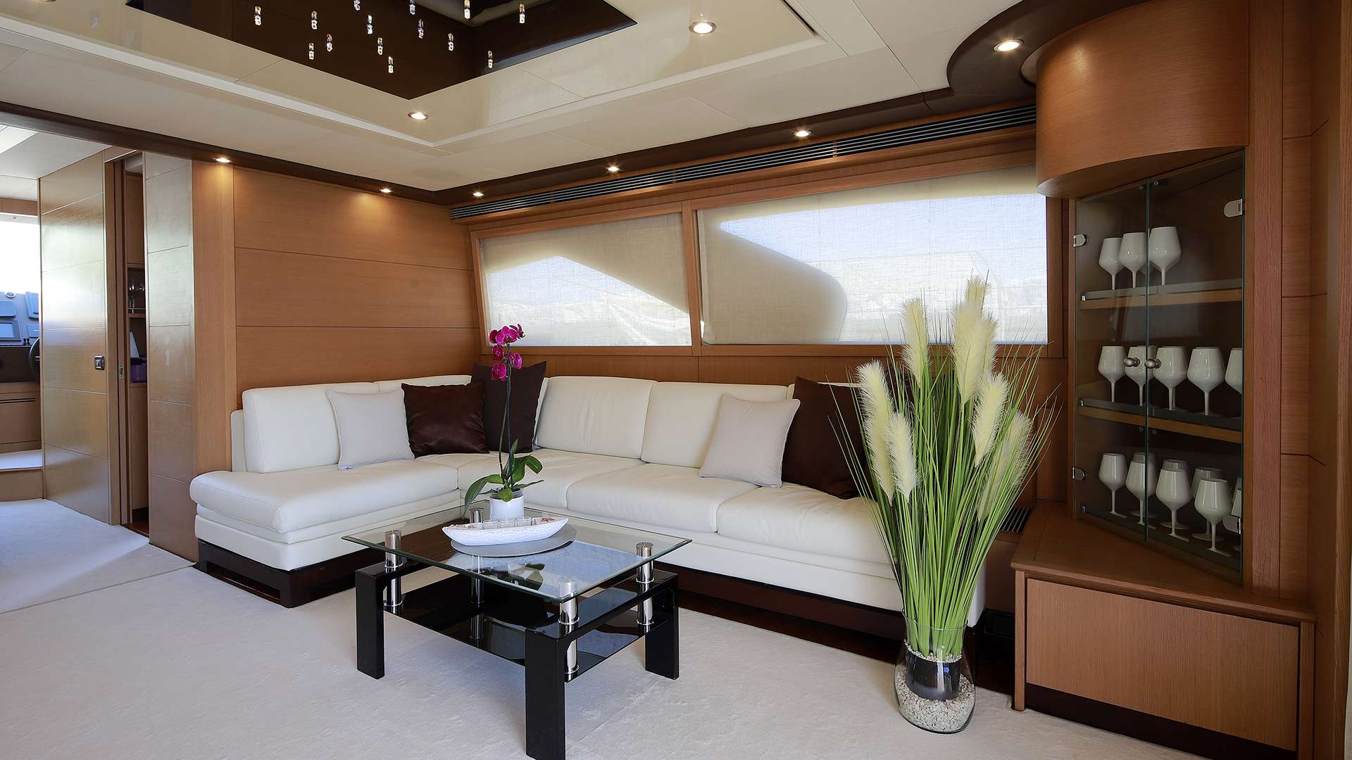 Motor Yacht 'LUKAS', 8 PAX, 3 Crew, 78.00 Ft, 24.00 Meters, Built 2007, Filippetti Yachts, Refit Year 2019