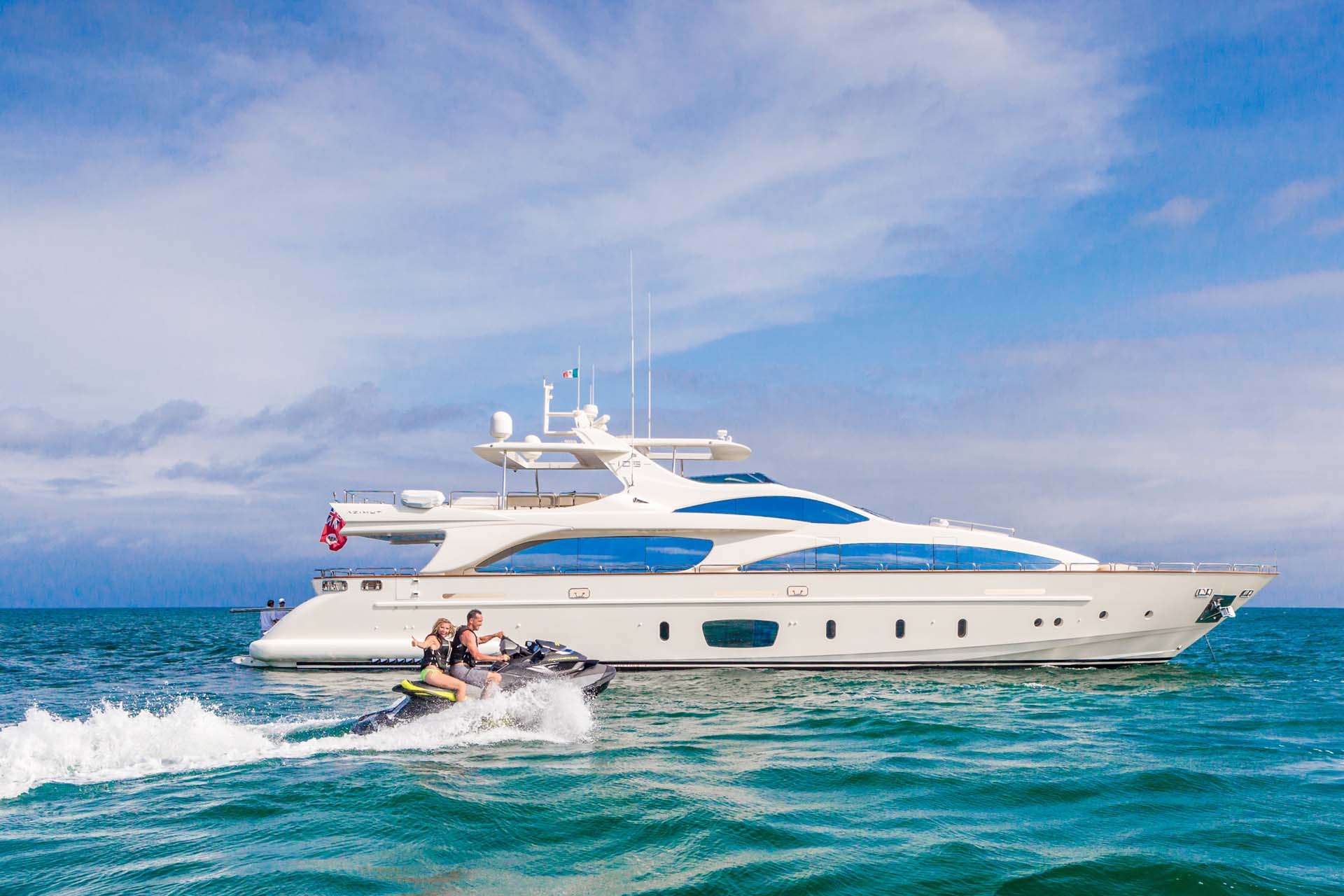 Motor Yacht 'AMANECER', 10 PAX, 6 Crew, 105.00 Ft, 32.00 Meters, Built 2009, Azimut, Refit Year 2023