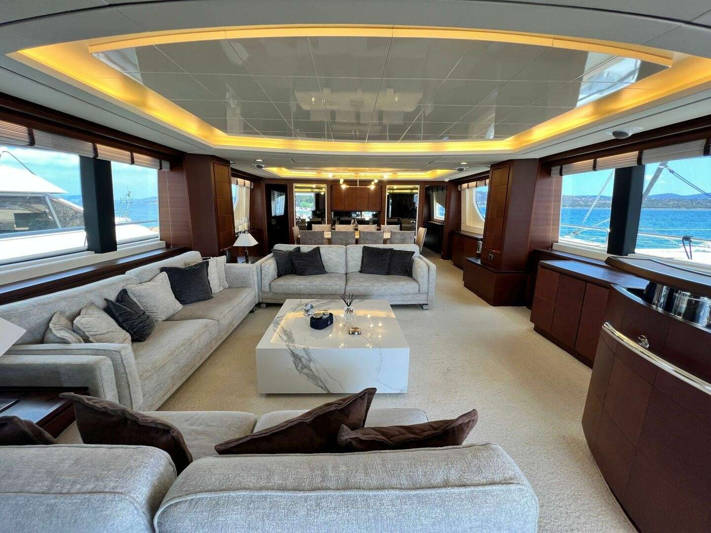 Motor Yacht 'BALCIECA', 10 PAX, 105.00 Ft, 32.00 Meters, Built 2005, Azimut, Refit Year 2014