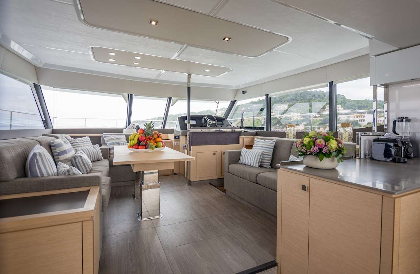 Catamaran Yacht 'ENDLESS BEAUTY', 6 PAX, 2 Crew, 44.00 Ft, 13.00 Meters, Built 2021, Fountaine Pajot