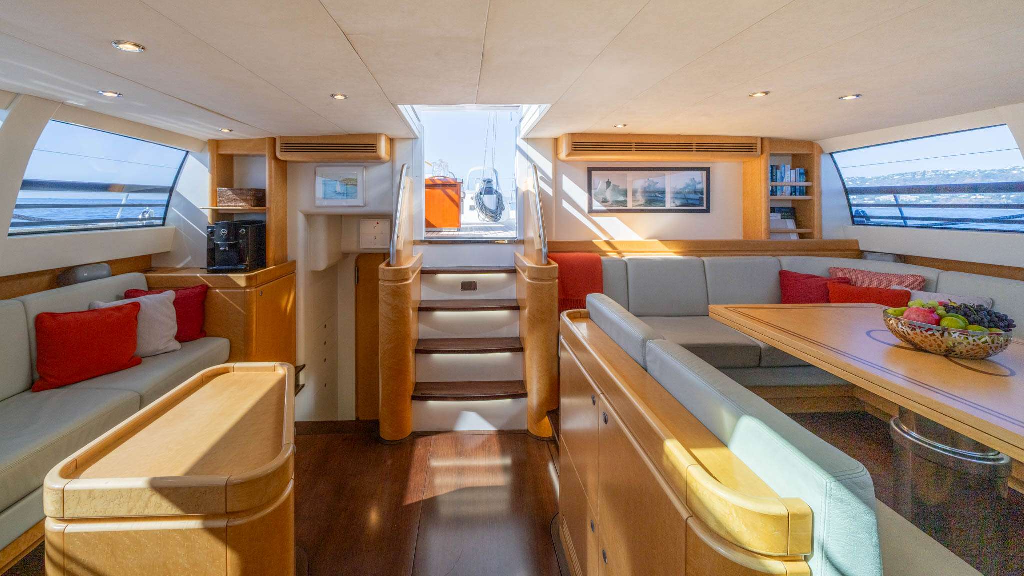 Sailing Yacht 'LADY 8' Salon, 6 PAX, 4 Crew, 95.00 Ft, 29.00 Meters, Built 2008, CNB Bordeaux, Refit Year 2023