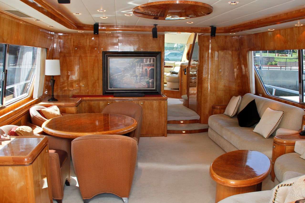 Motor Yacht 'BELISARIUS' Main Salon, 6 PAX, 4 Crew, 92.00 Ft, 28.00 Meters, Built 2001, Horizon, Refit Year 2017