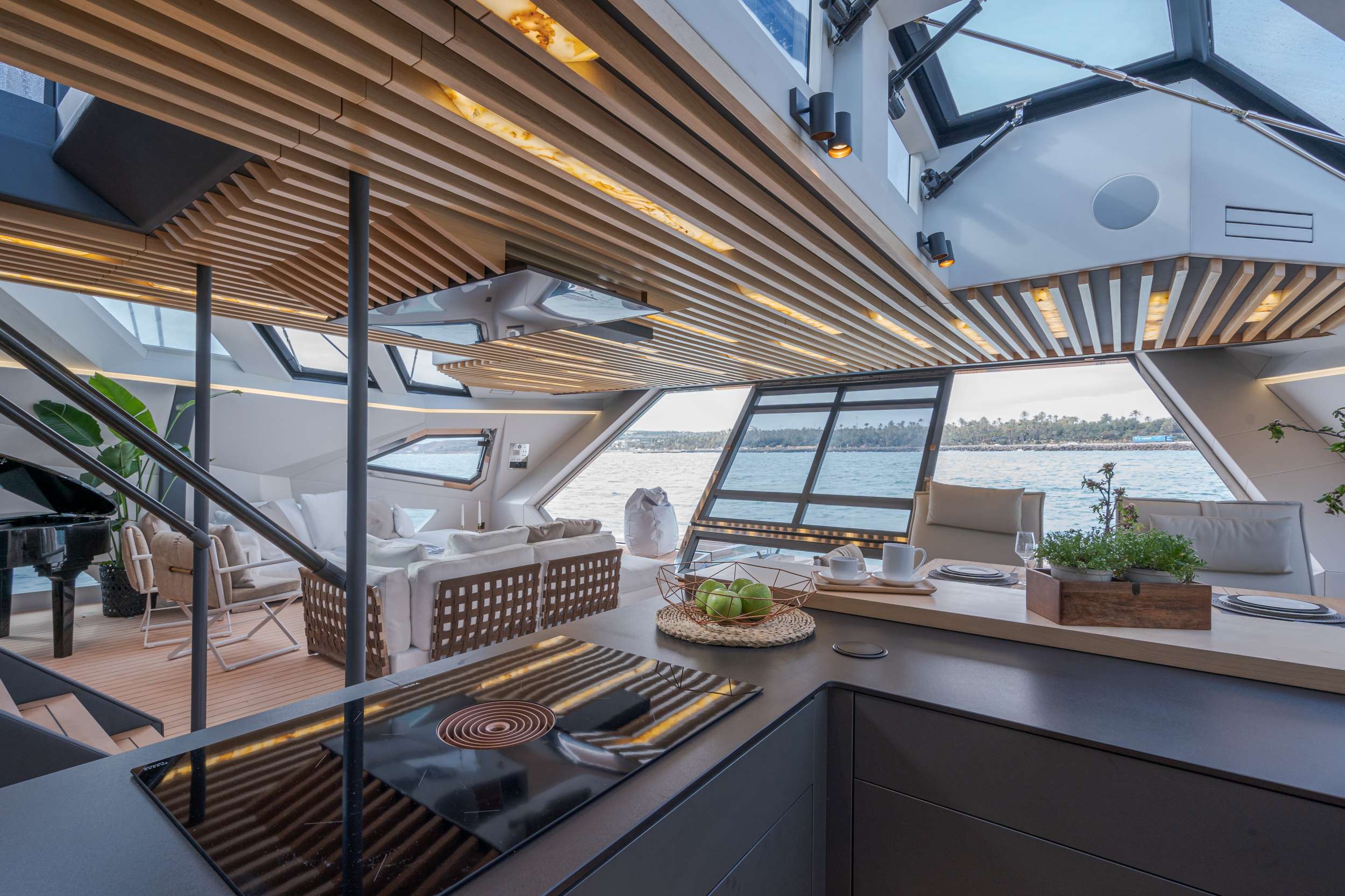 Catamaran Yacht 'HANSTAIGER X1', 7 PAX, 65.00 Ft, 20.00 Meters, Built 2020