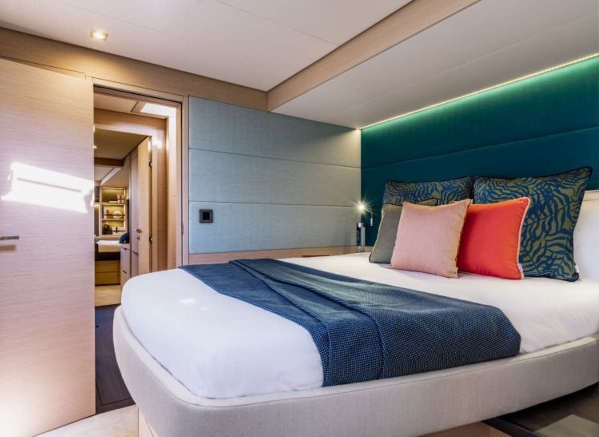 Catamaran Yacht 'VERINA STAR', 10 PAX, 3 Crew, 55.00 Ft, 16.00 Meters, Built 2023, Lagoon