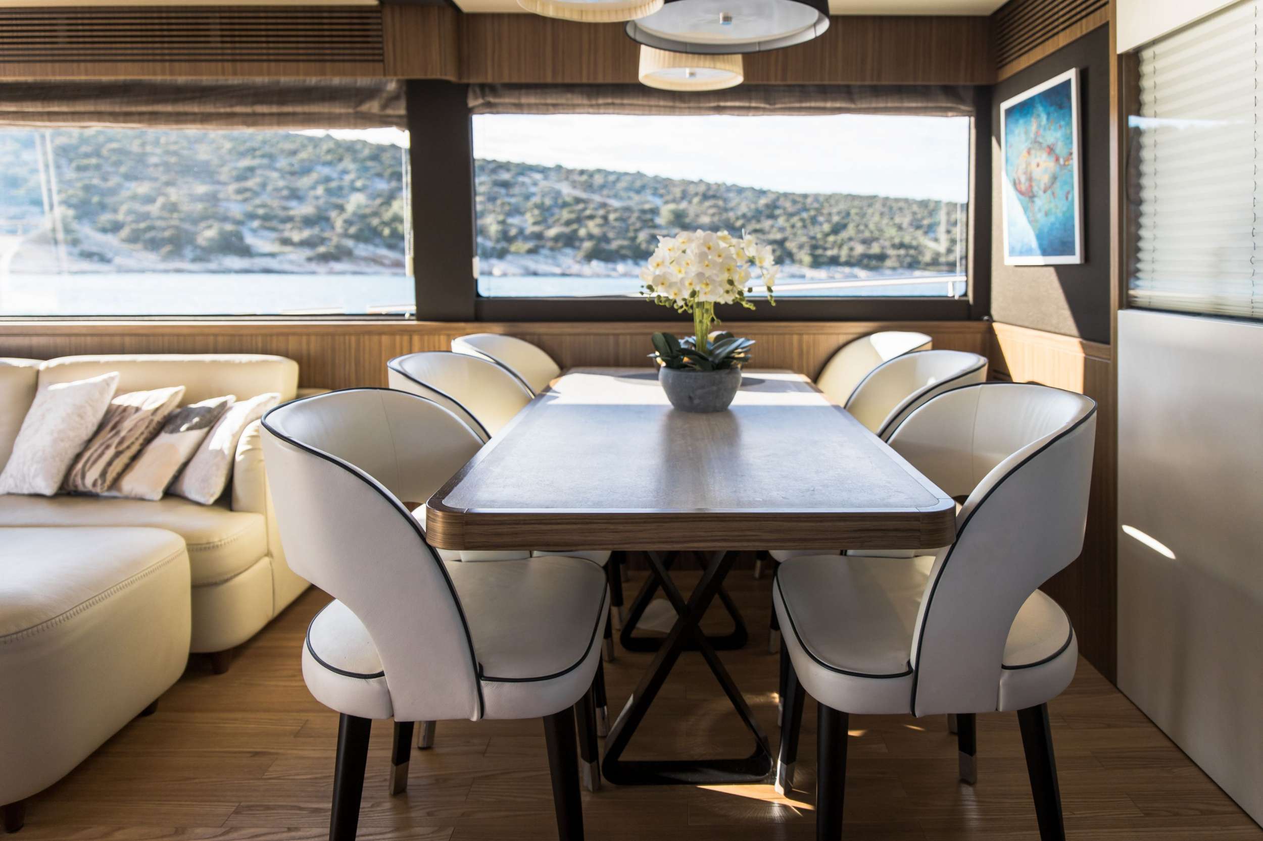 Motor Yacht 'BOLLINGER', 8 PAX, 2 Crew, 66.00 Ft, 20.00 Meters, Built 2017, Azimut