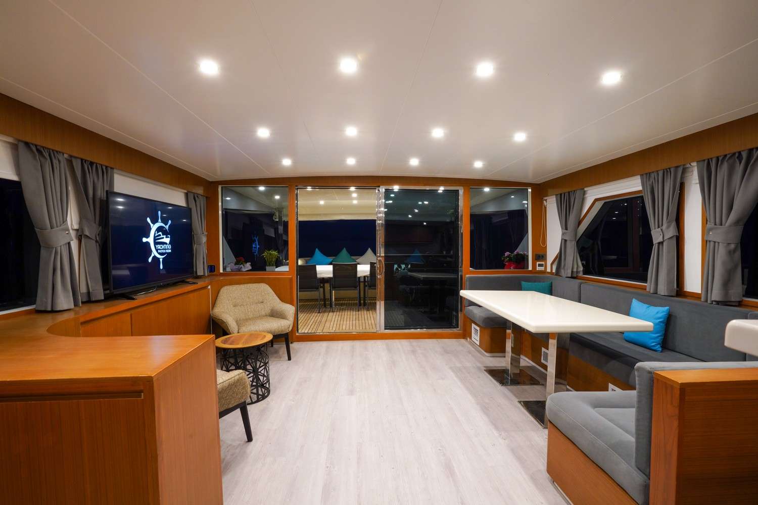 Motor Yacht 'CINAR YILDIZI', 11 PAX, 6 Crew, 91.00 Ft, 28.00 Meters, Built 2021, Custom Gulet-Motor Sailor