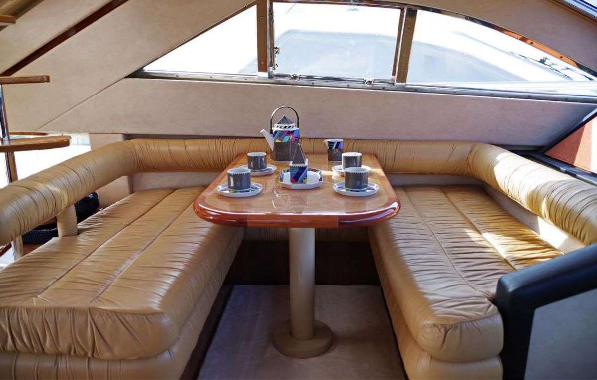 Motor Yacht 'PALMYRA', 6 PAX, 58.00 Ft, 17.00 Meters, Built 1999, Ferretti, Refit Year 2020