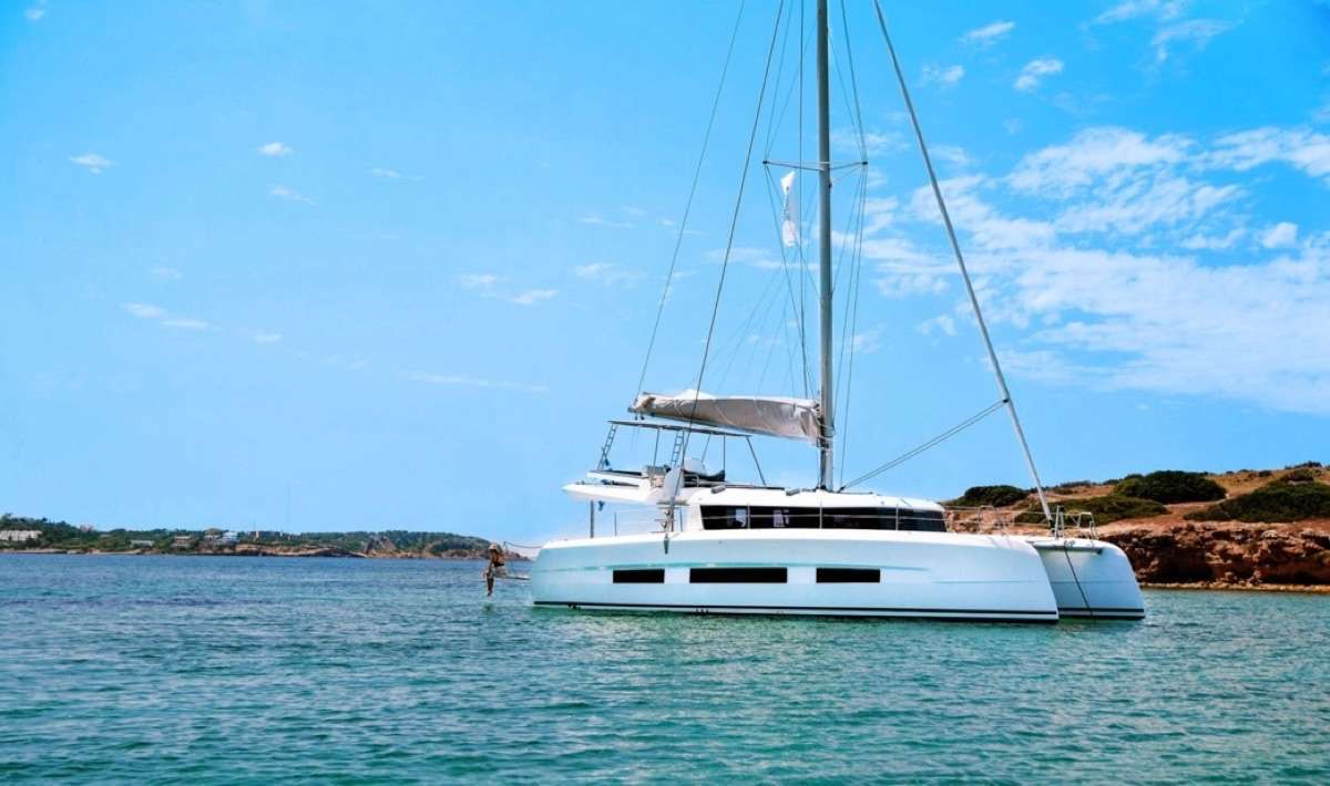 Catamaran Yacht 'DOLCE VITA', 8 PAX, 2 Crew, 48.00 Ft, 14.00 Meters, Built 2023, Dufour