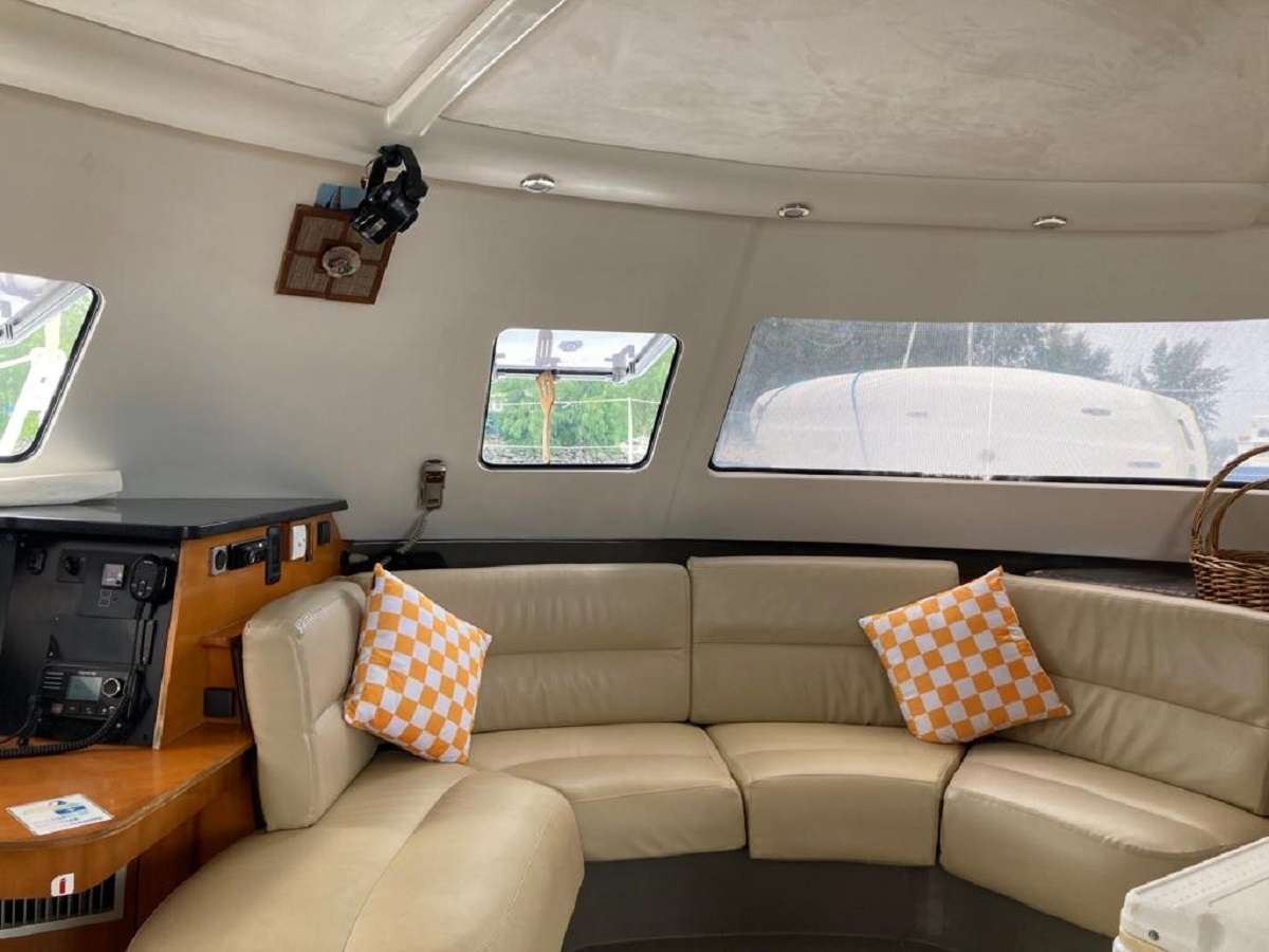 Catamaran Yacht 'GENESIS', 10 PAX, 59.00 Ft, 18.00 Meters, Built 2009, Fountaine Pajot, Refit Year yes