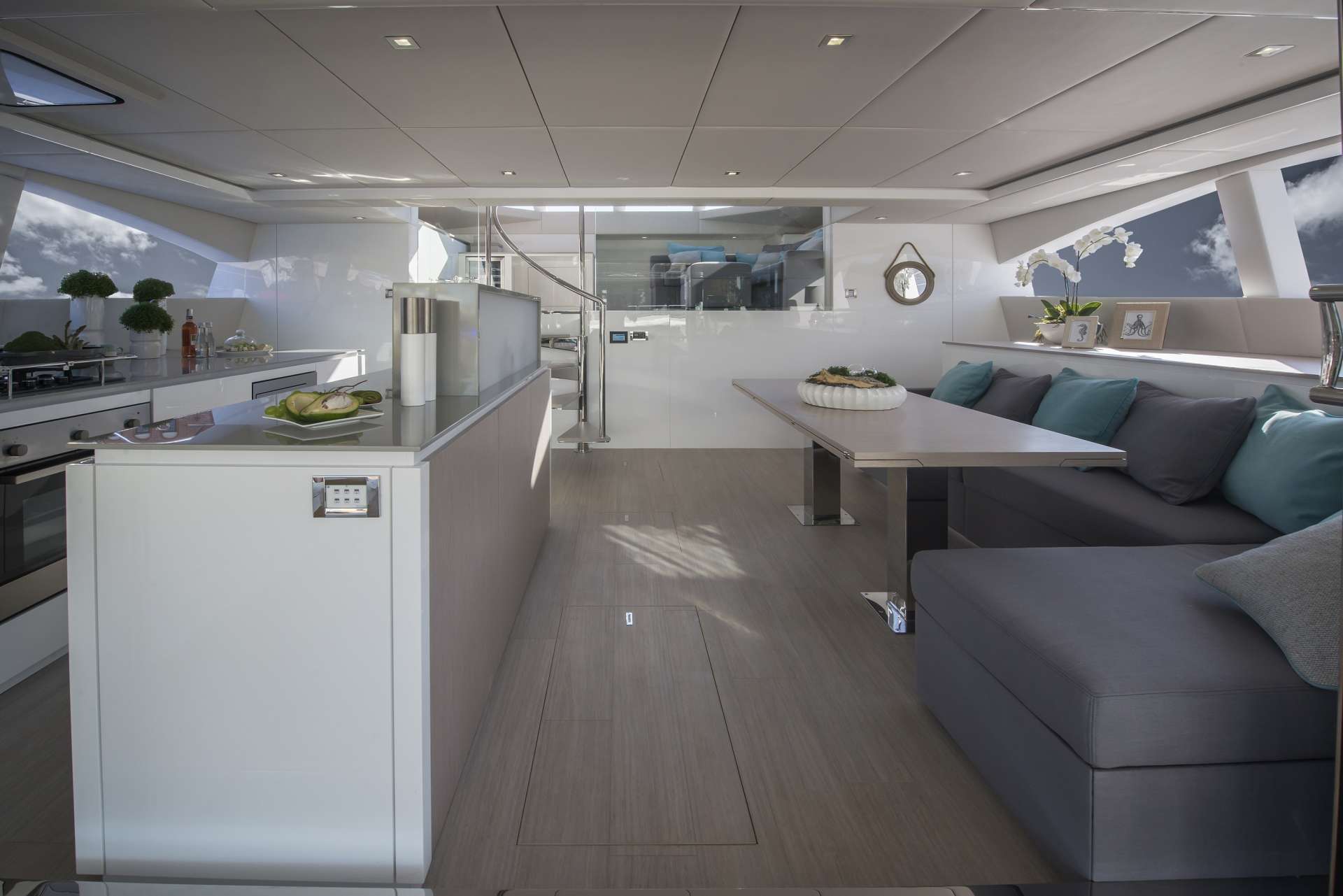 Catamaran Yacht 'MOONDANCE', 6 PAX, 2 Crew, 70.00 Ft, 21.00 Meters, Built 2016, Sunreef Yachts