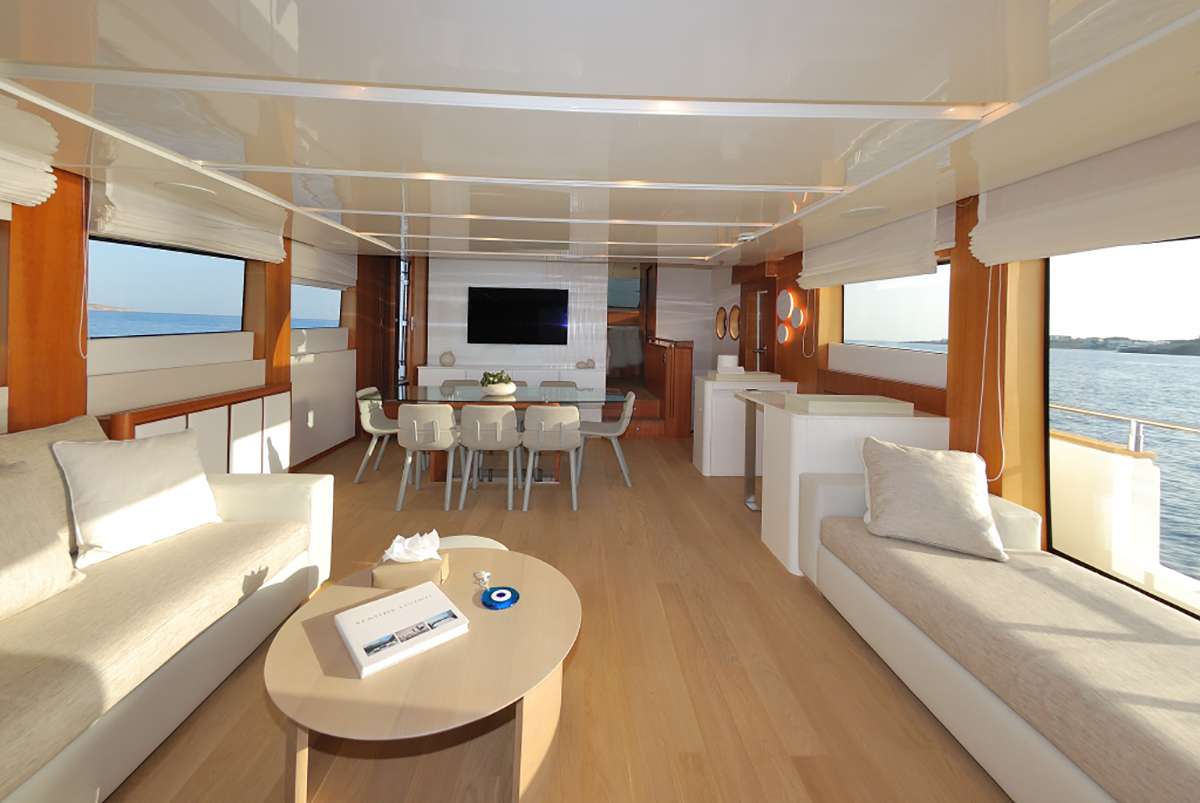 Motor Yacht 'FUNSEA', 12 PAX, 4 Crew, 90.00 Ft, 27.00 Meters, Built 2010, AICON, Refit Year 2021