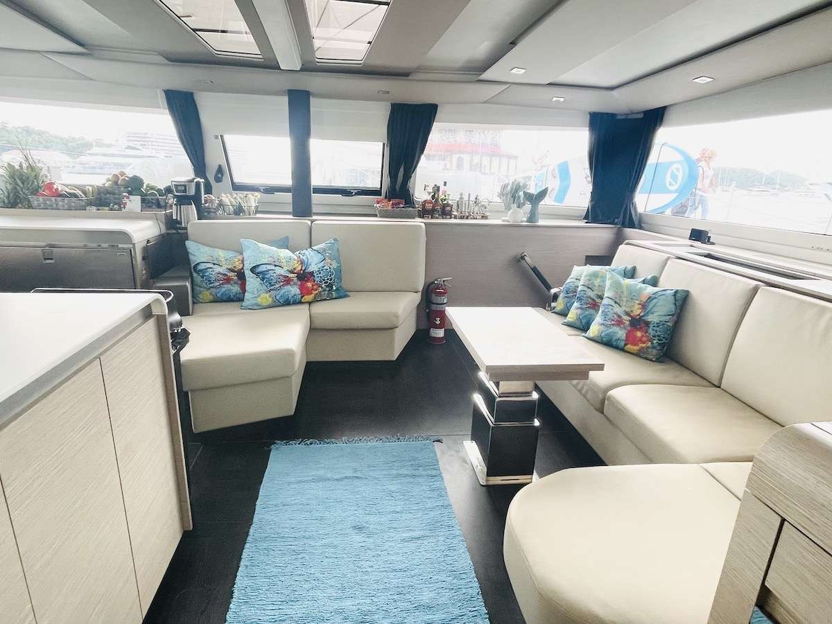 Catamaran Yacht 'TEDAVI' Salon, 8 PAX, 2 Crew, 51.00 Ft, 15.00 Meters, Built 2022, Fountaine Pajot