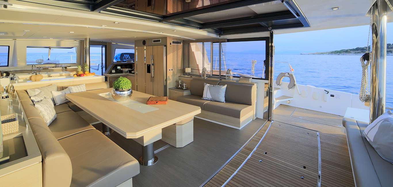 Catamaran Yacht 'NEW HORIZONS 3' Main Salon Dining Area, 10 PAX, 3 Crew, 55.00 Ft, 17.00 Meters, Built 2019, Catana S.A