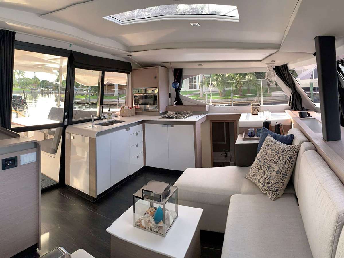 Catamaran Yacht 'VIVE L'AMOUR' Main Salon &amp; Galley, 4 PAX, 2 Crew, 40.00 Ft, 12.00 Meters, Built 2022, Fountaine Pajot
