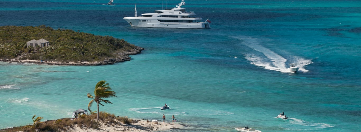motor yacht charter in the exumas