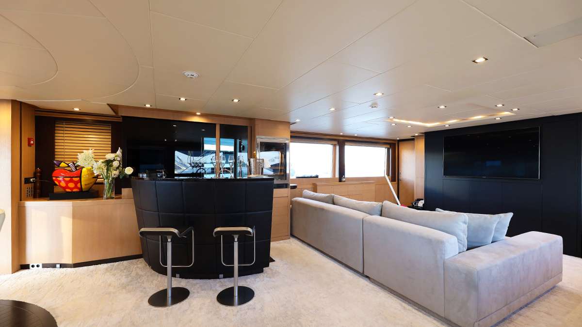 Motor Yacht 'YCM 120', 10 PAX, 6 Crew, 120.00 Ft, 36.00 Meters, Built 2006, ISA, RODRIGUEZ GROUP ITALY, Refit Year 2024