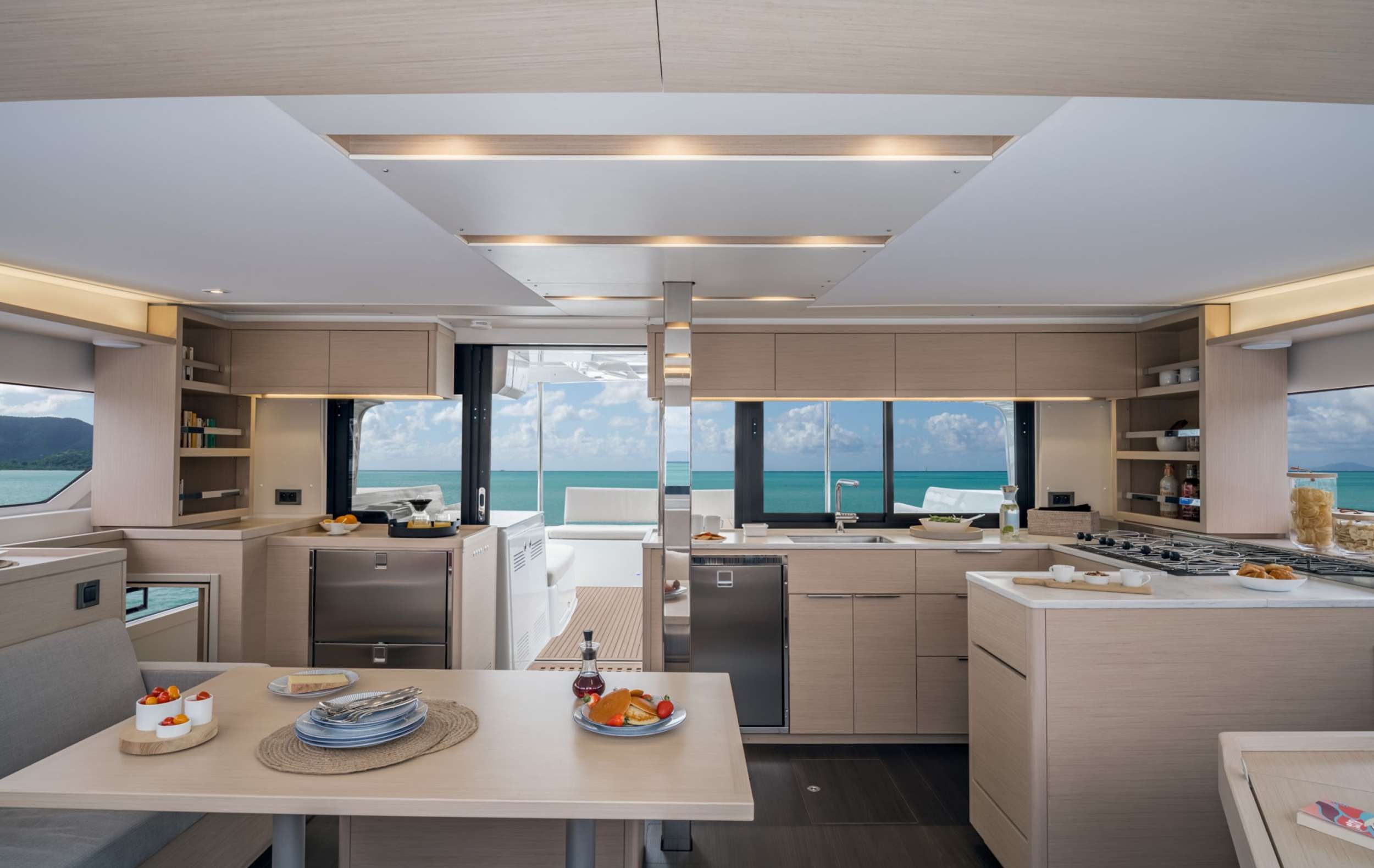 Catamaran Yacht 'INFINITY' Salon / Galley, 6 PAX, 2 Crew, 46.00 Ft, 14.00 Meters, Built 2023, Lagoon