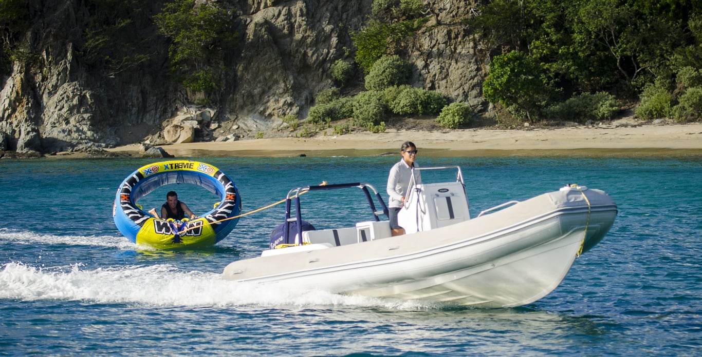 Tender for a motor yacht