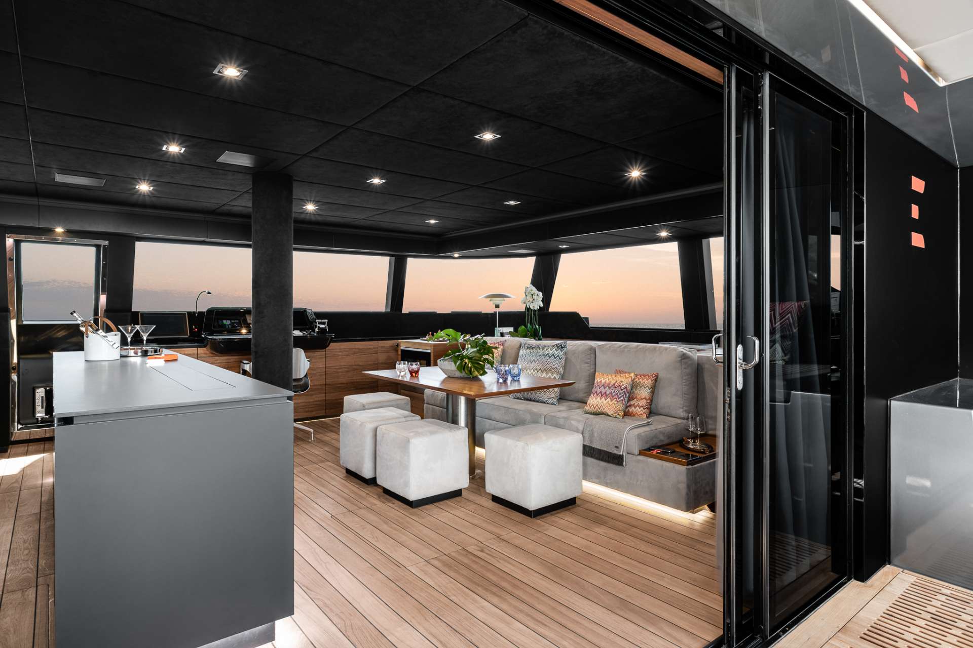 Catamaran Yacht 'E SUPERCAT' Saloon, 8 PAX, 3 Crew, 71.00 Ft, 21.00 Meters, Built 2019, Sunreef Yachts, Refit Year 2023