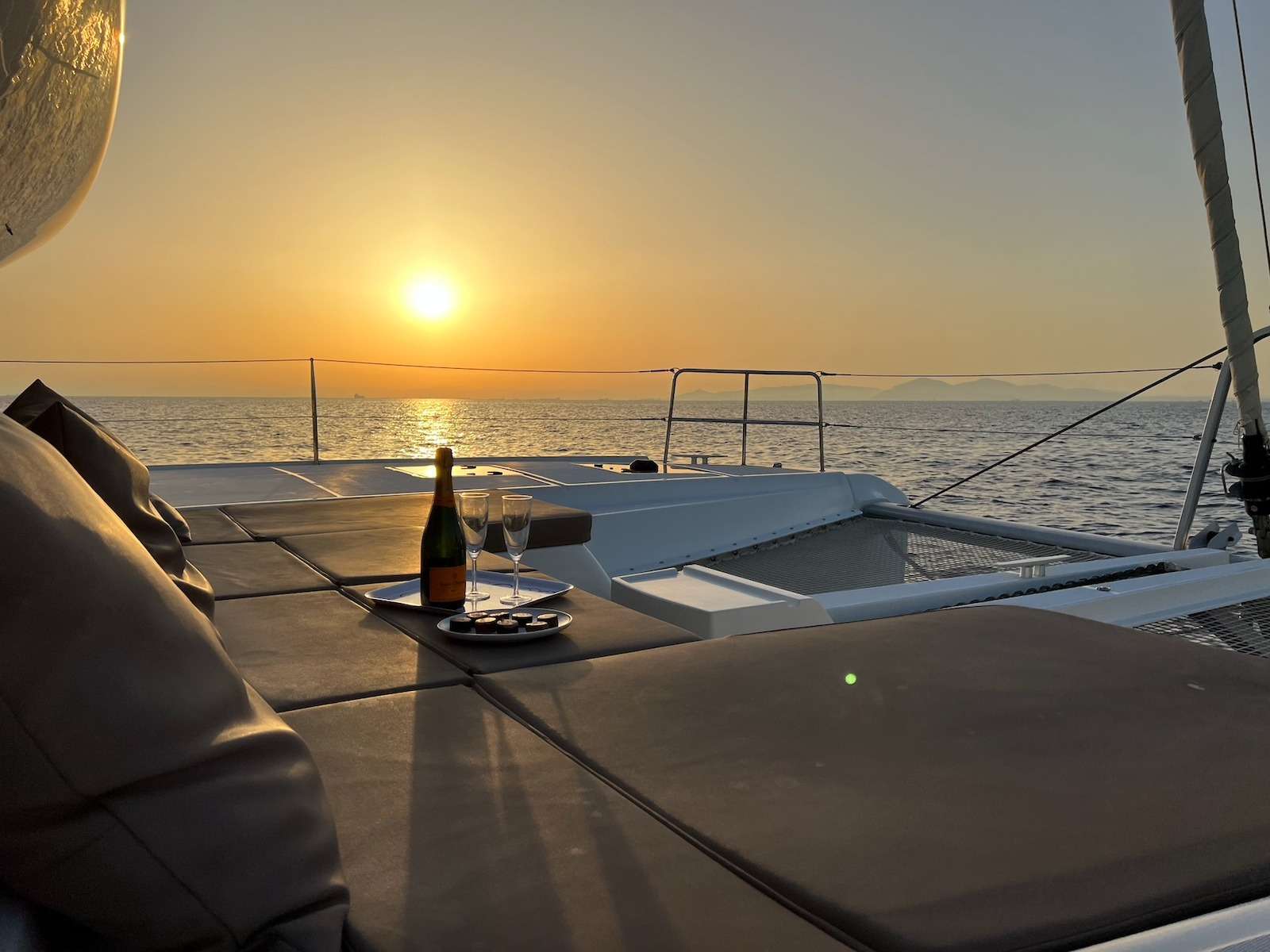 Catamaran Yacht 'SOPHIA' Front Salon, 10 PAX, 2 Crew, 50.00 Ft, 15.00 Meters, Built 2020, Lagoon